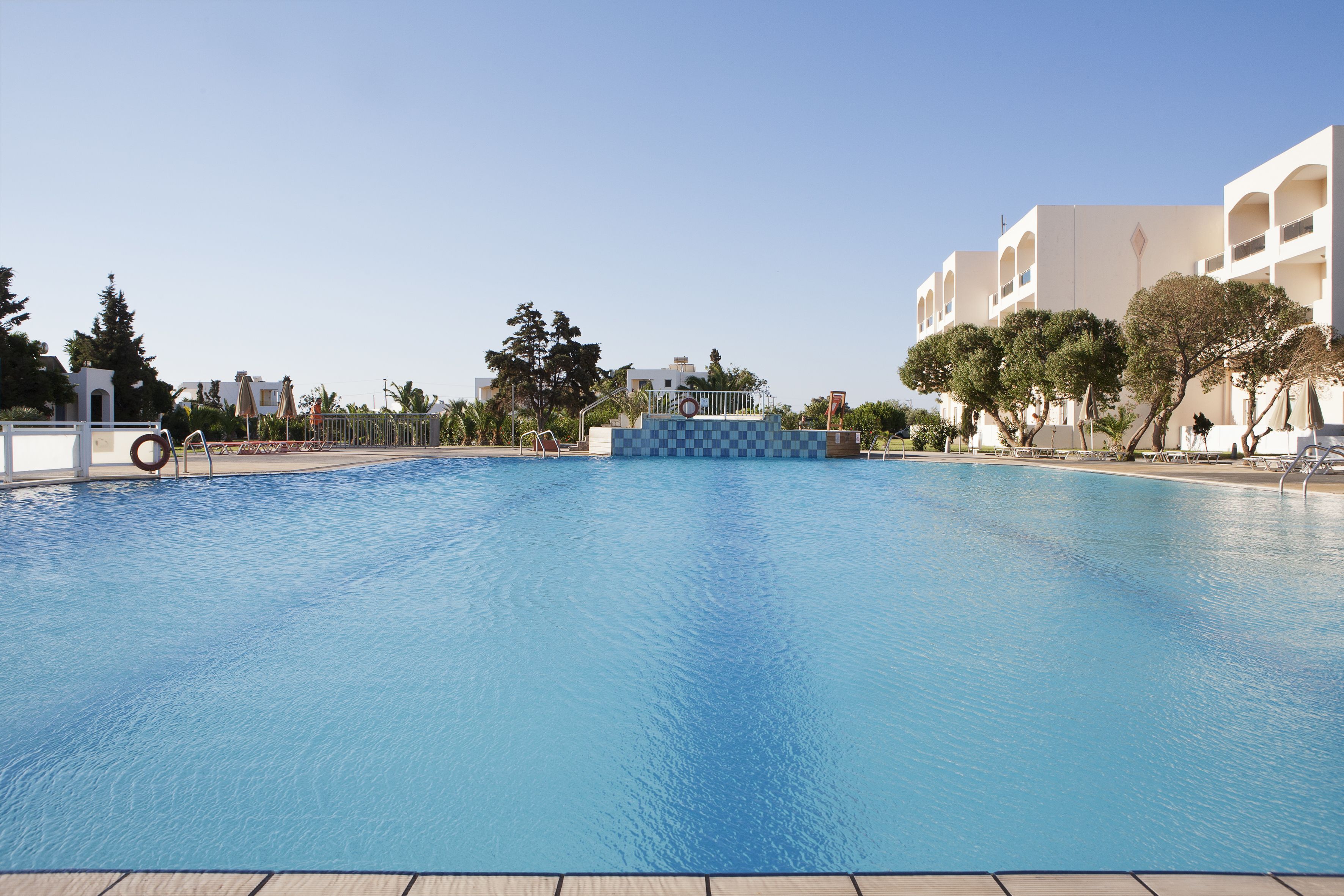 Sovereign Beach Hotel Sovereign Beach Hotel
