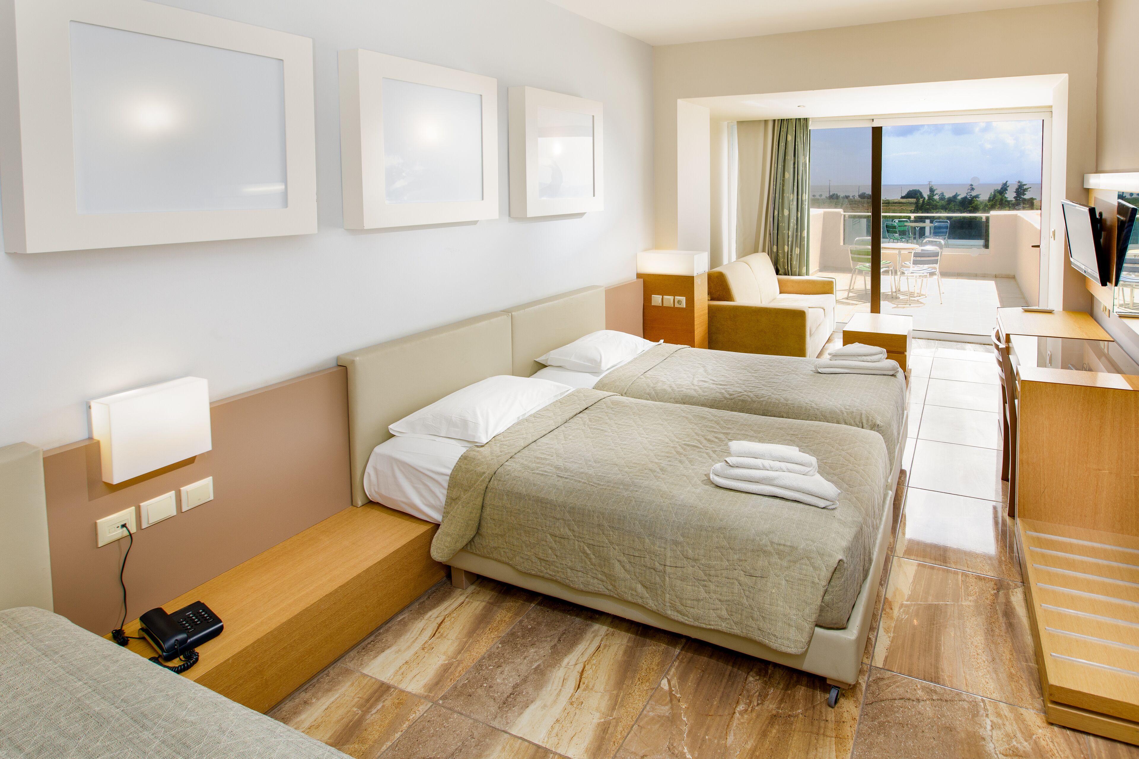 Sovereign Beach Hotel Sovereign Beach Hotel