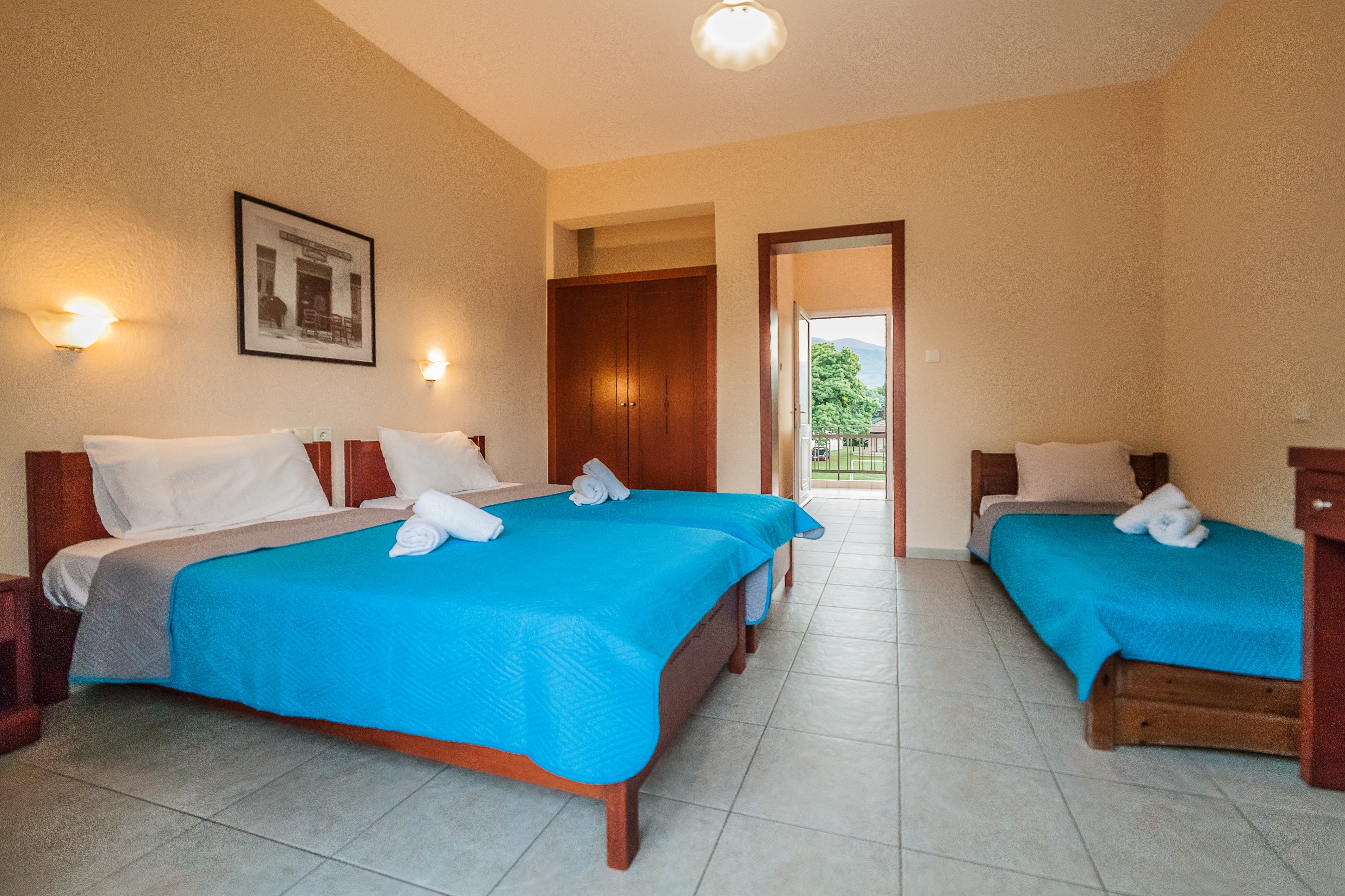 Sintrivanis Beach Hotel