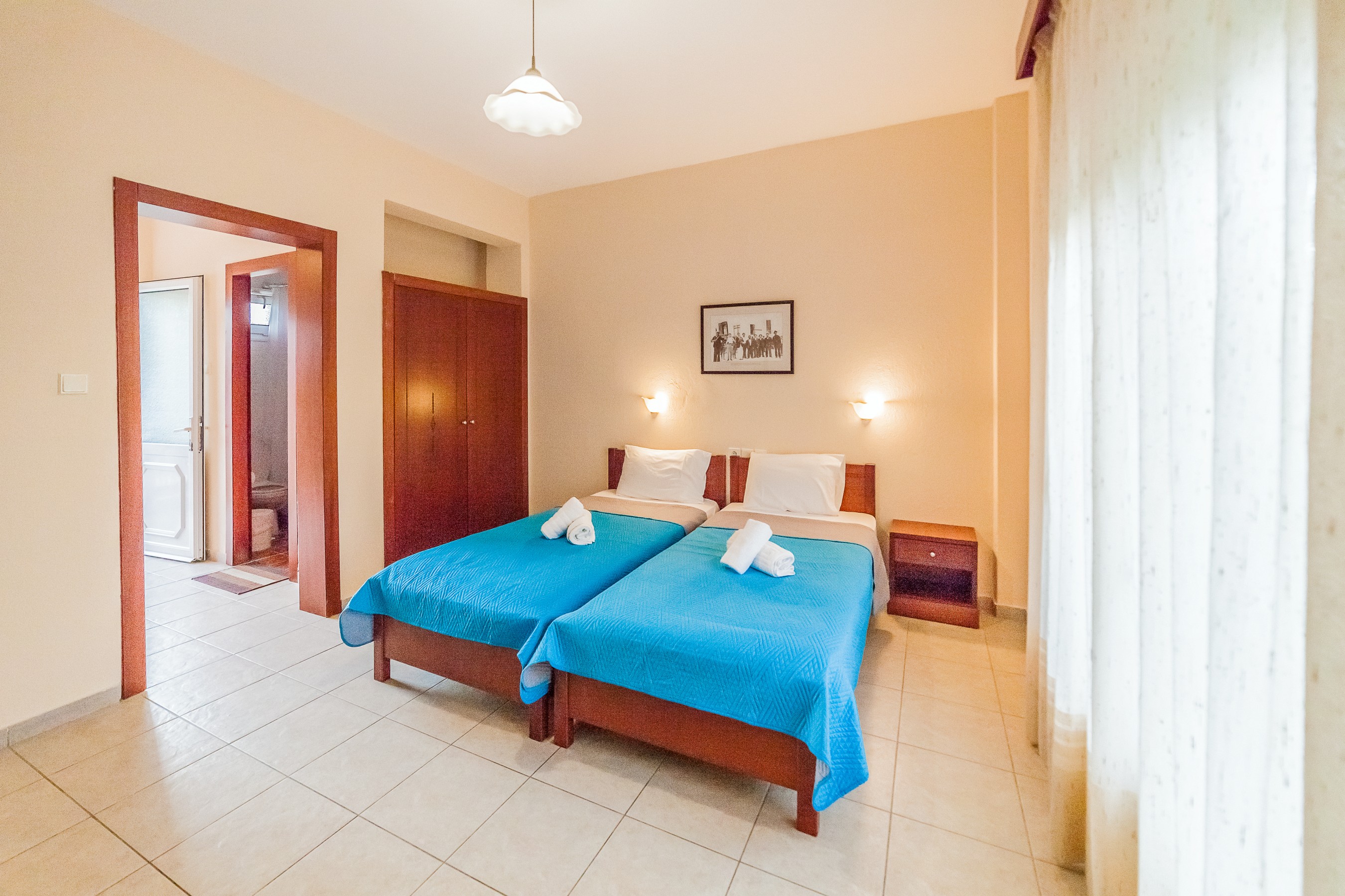 Sintrivanis Beach Hotel