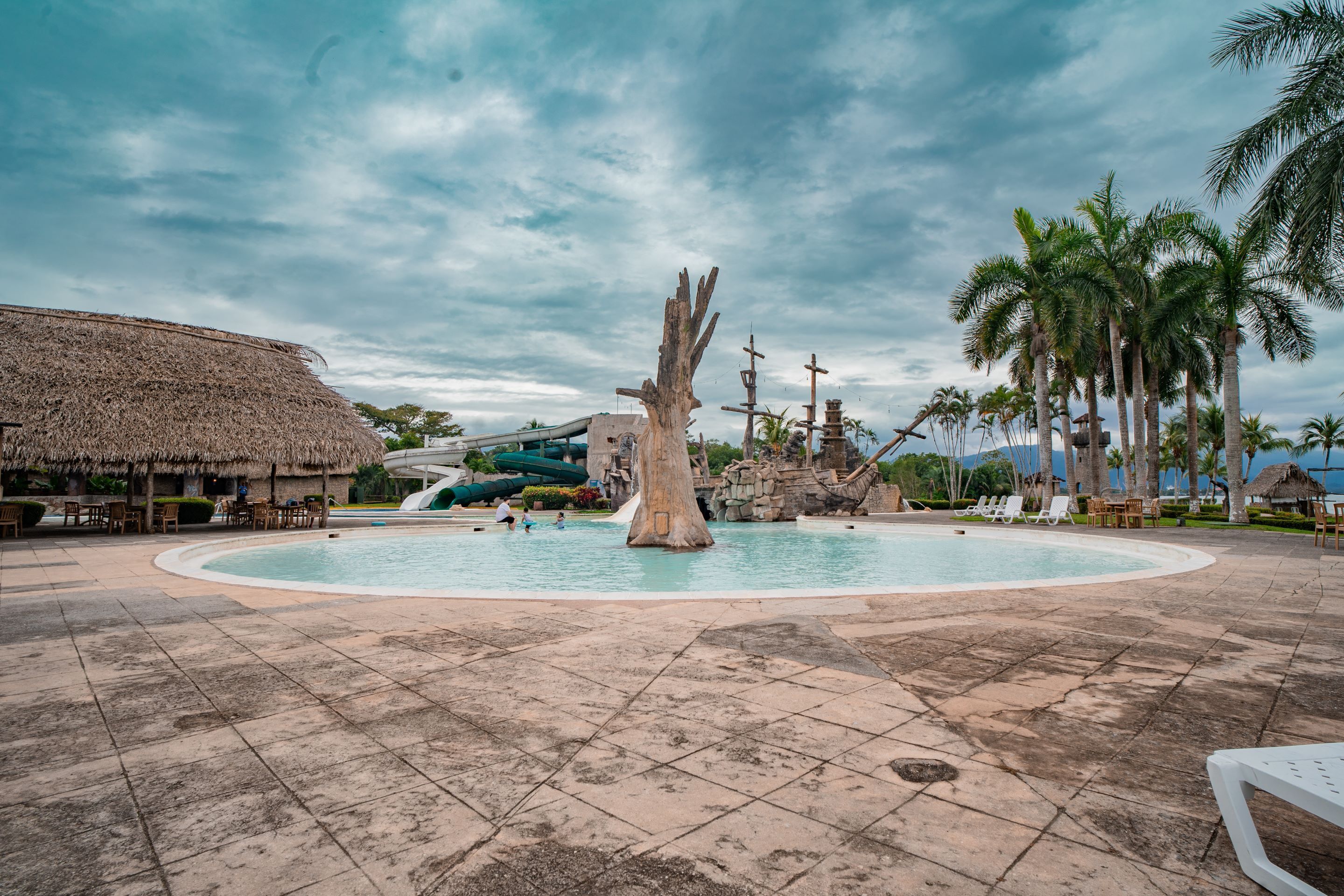 Amatique Bay Hotel Amatique Bay Hotel