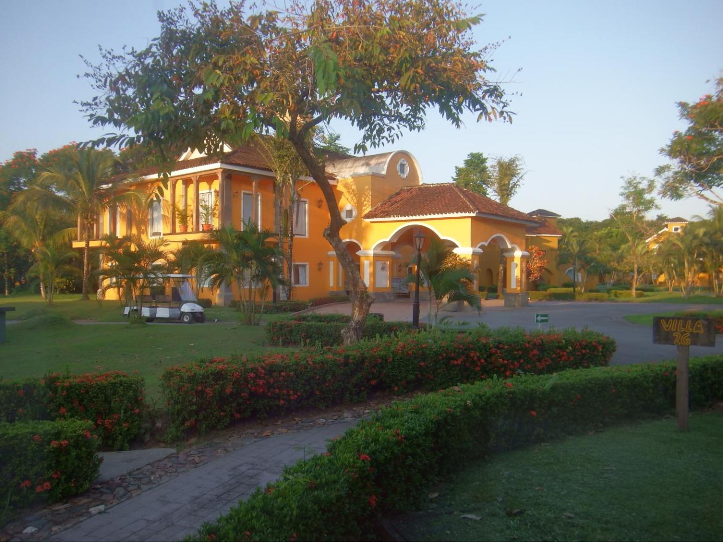 Amatique Bay Hotel Amatique Bay Hotel