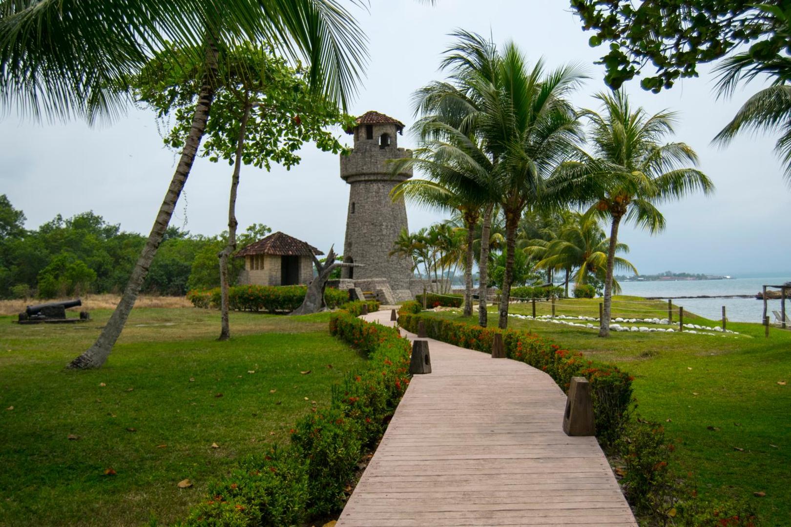 Amatique Bay Hotel Amatique Bay Hotel