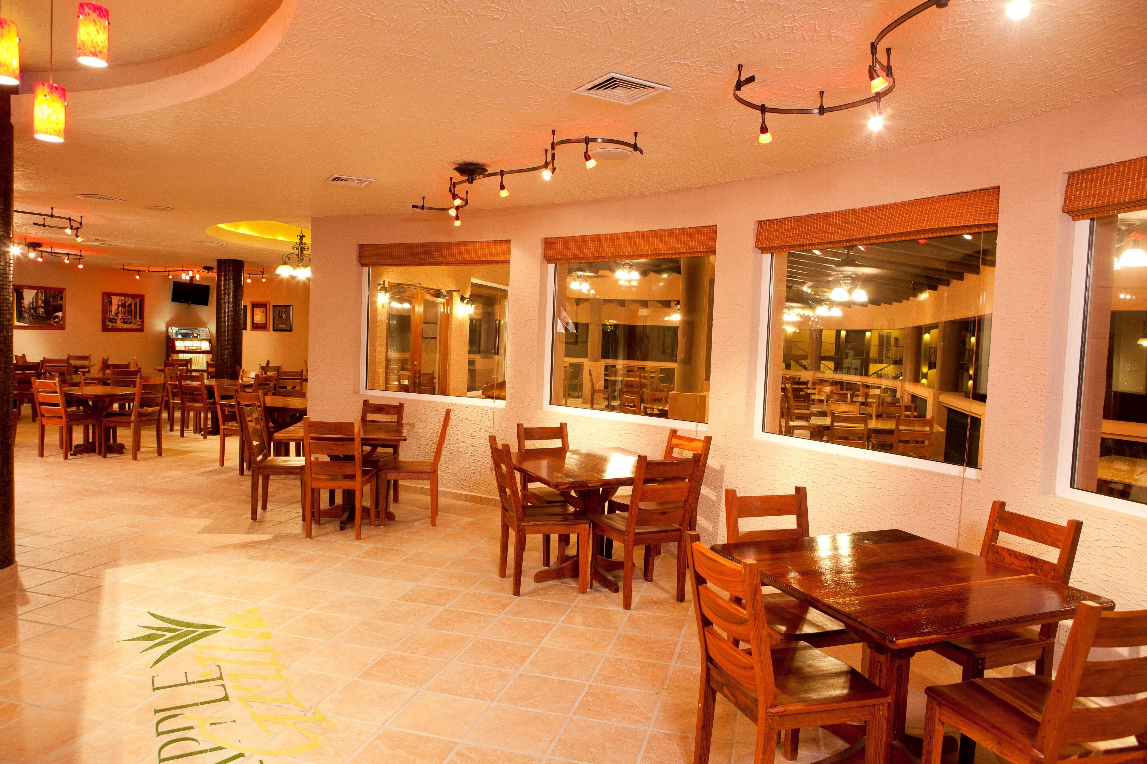 Clarion Suites Roatan at Pineapple Villas Clarion Suites Roatan at Pineapple Villas