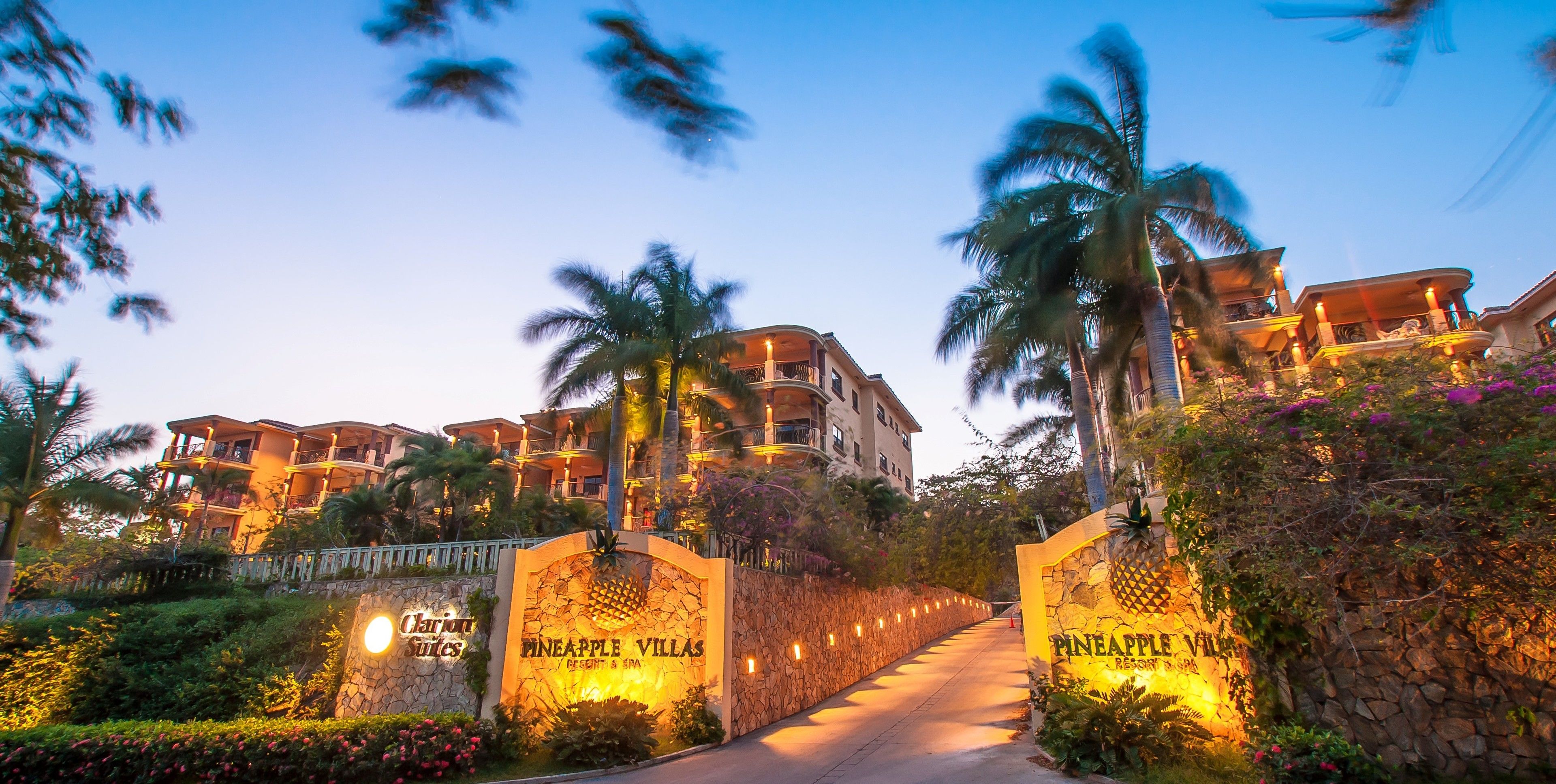 Clarion Suites Roatan at Pineapple Villas Clarion Suites Roatan at Pineapple Villas
