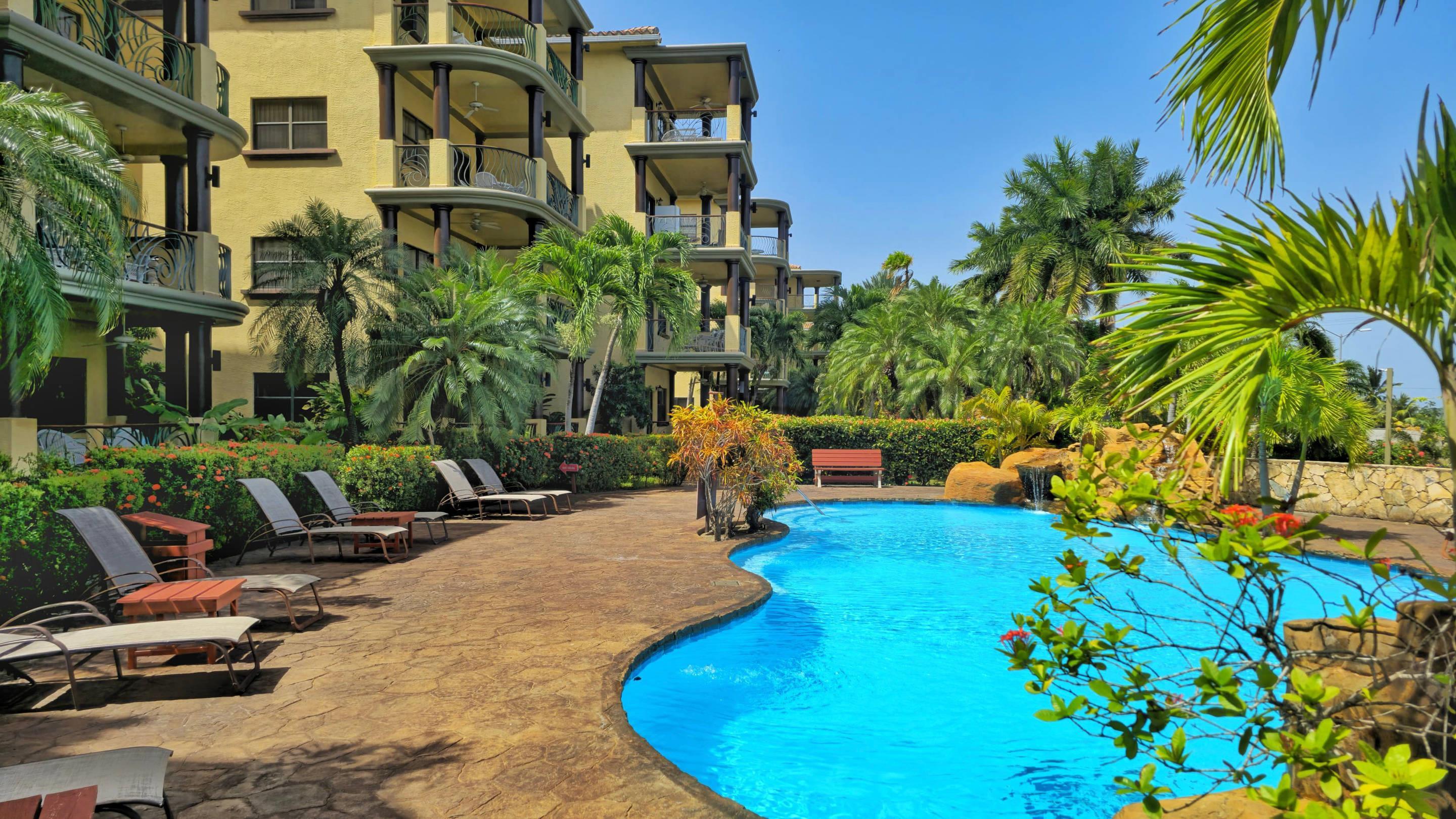 Clarion Suites Roatan at Pineapple Villas Clarion Suites Roatan at Pineapple Villas