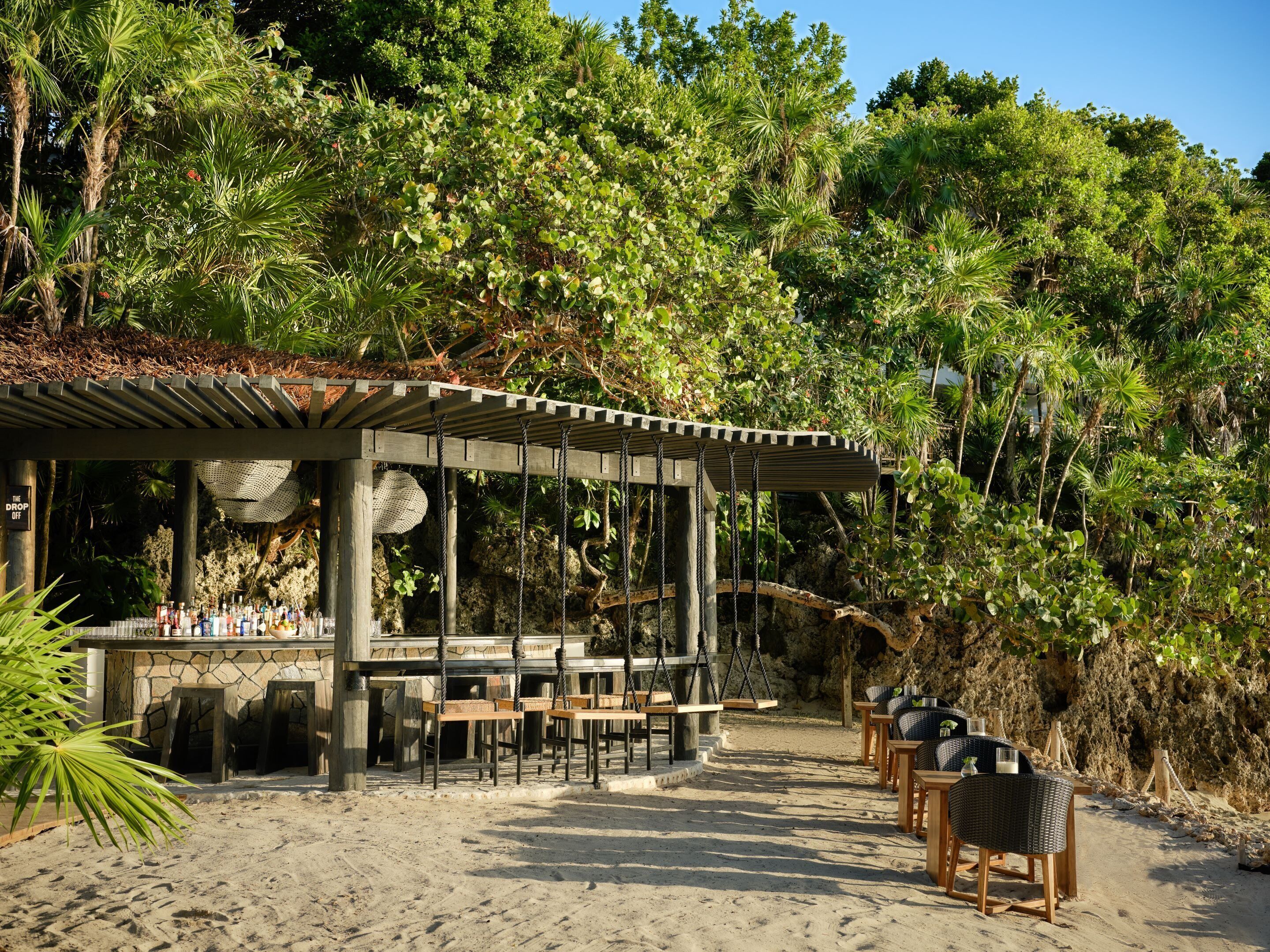 Kimpton Grand Roatán Resort & Spa Kimpton Grand Roatán Resort & Spa