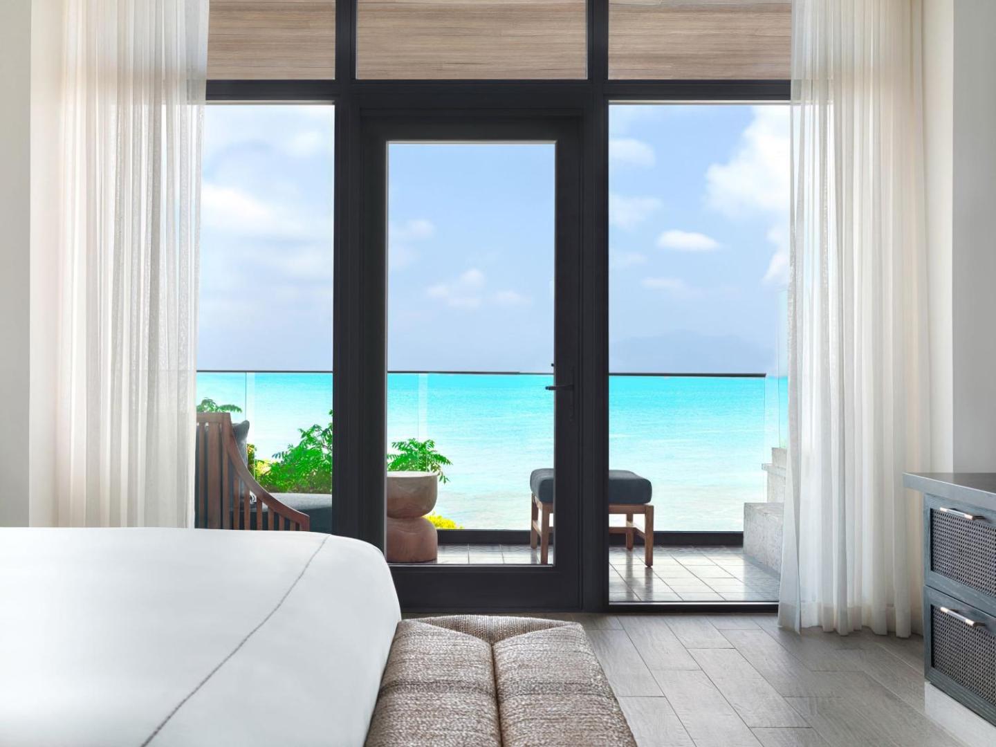 Kimpton Grand Roatán Resort & Spa Kimpton Grand Roatán Resort & Spa
