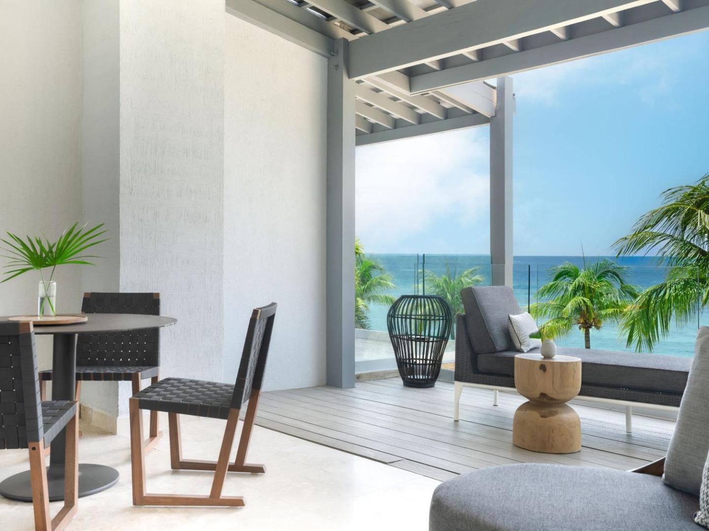 Kimpton Grand Roatán Resort & Spa Kimpton Grand Roatán Resort & Spa