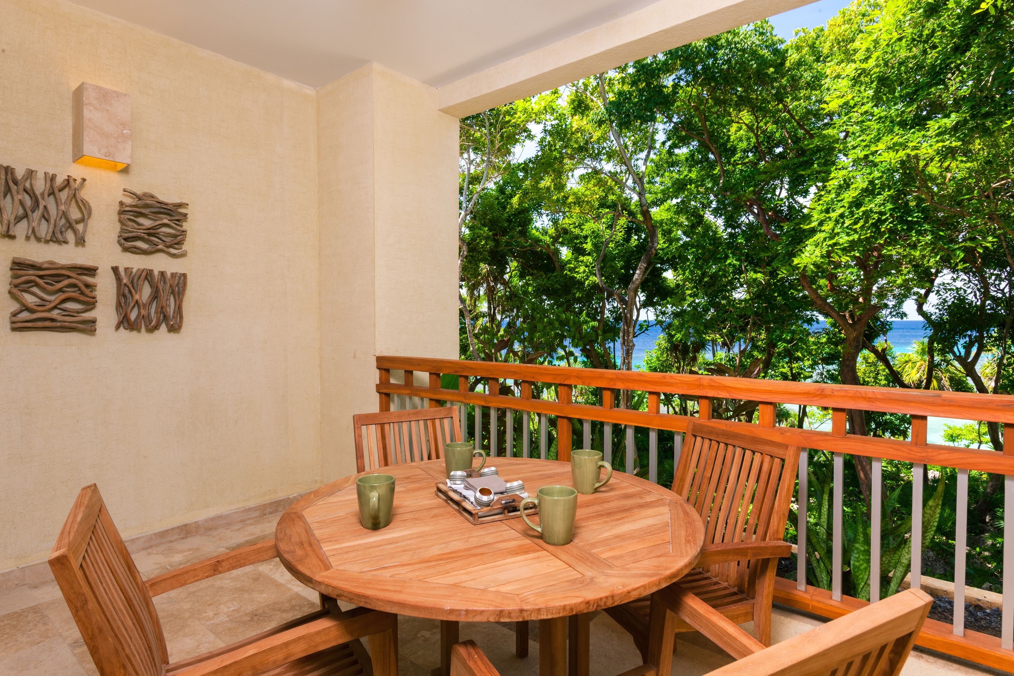 Kimpton Grand Roatán Resort & Spa Kimpton Grand Roatán Resort & Spa