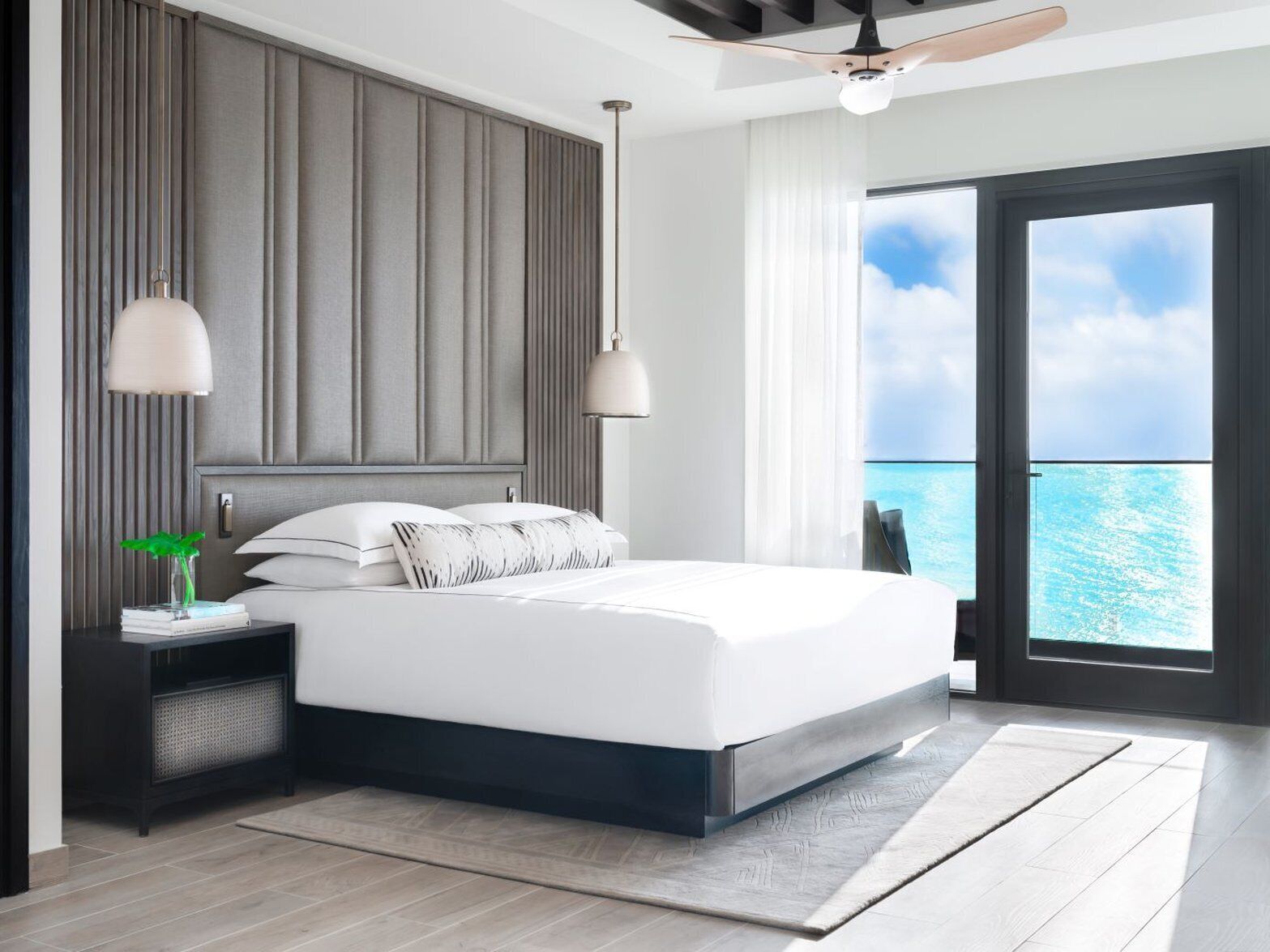 Kimpton Grand Roatán Resort & Spa Kimpton Grand Roatán Resort & Spa