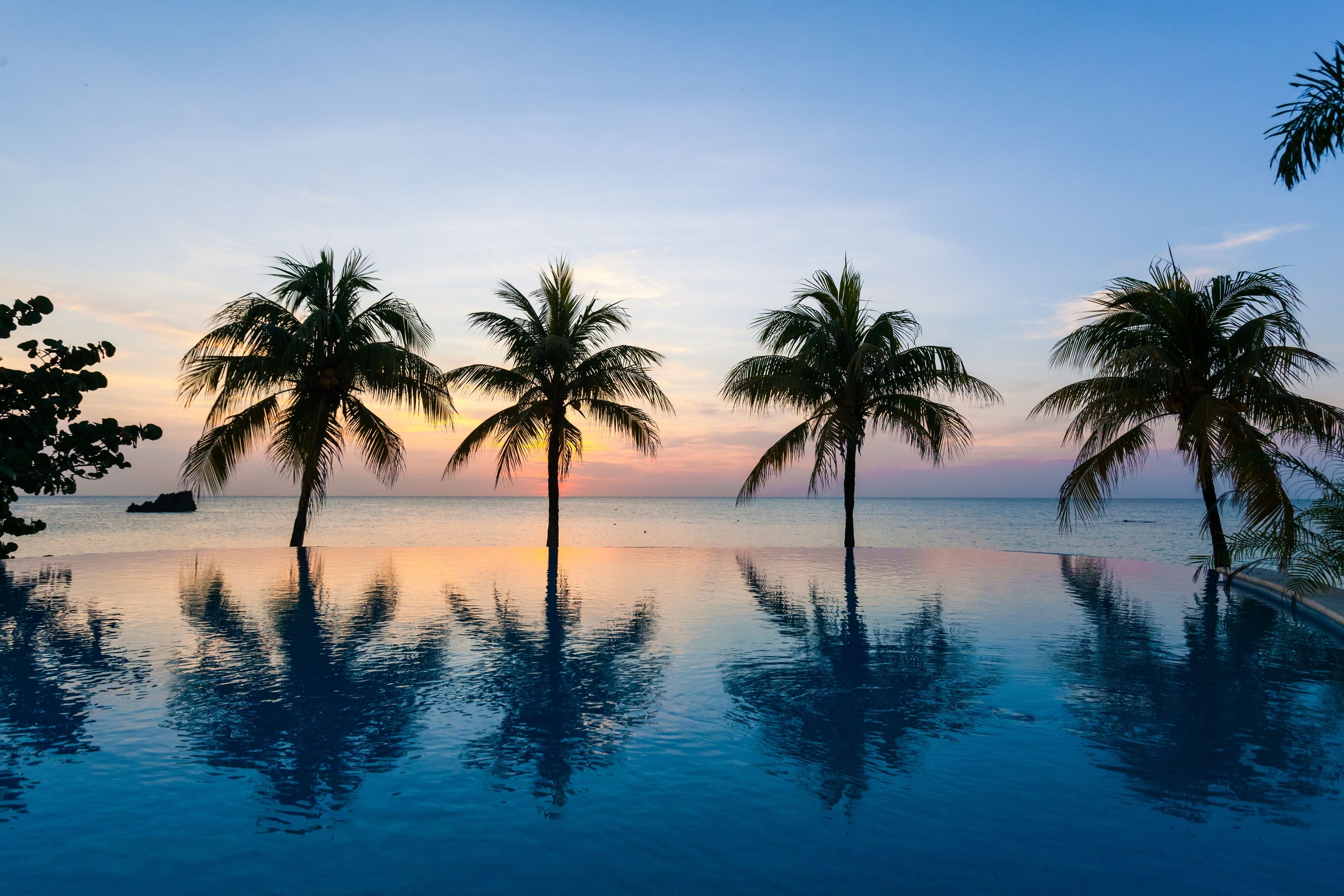 Kimpton Grand Roatán Resort & Spa Kimpton Grand Roatán Resort & Spa