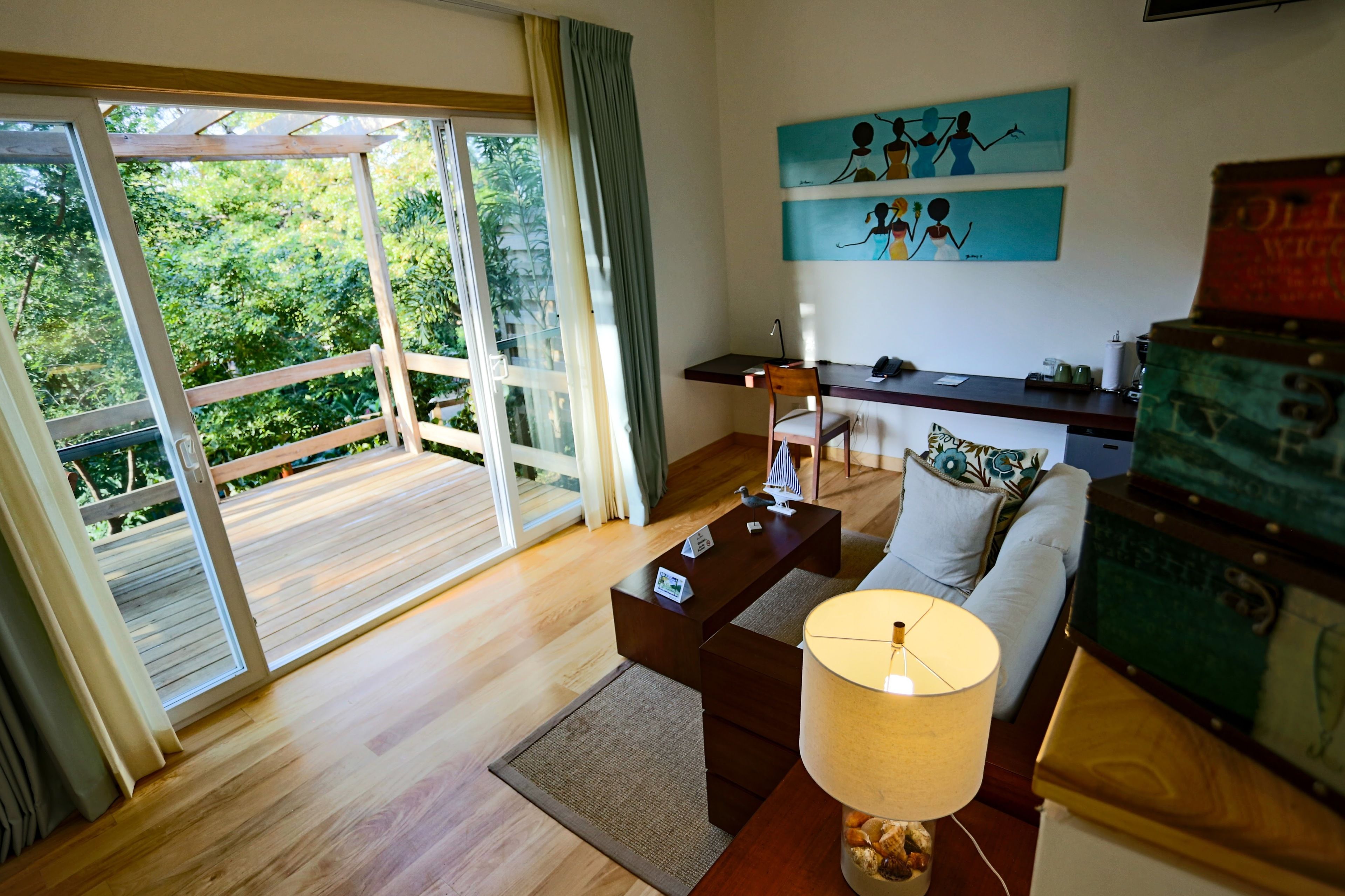 Kimpton Grand Roatán Resort & Spa Kimpton Grand Roatán Resort & Spa