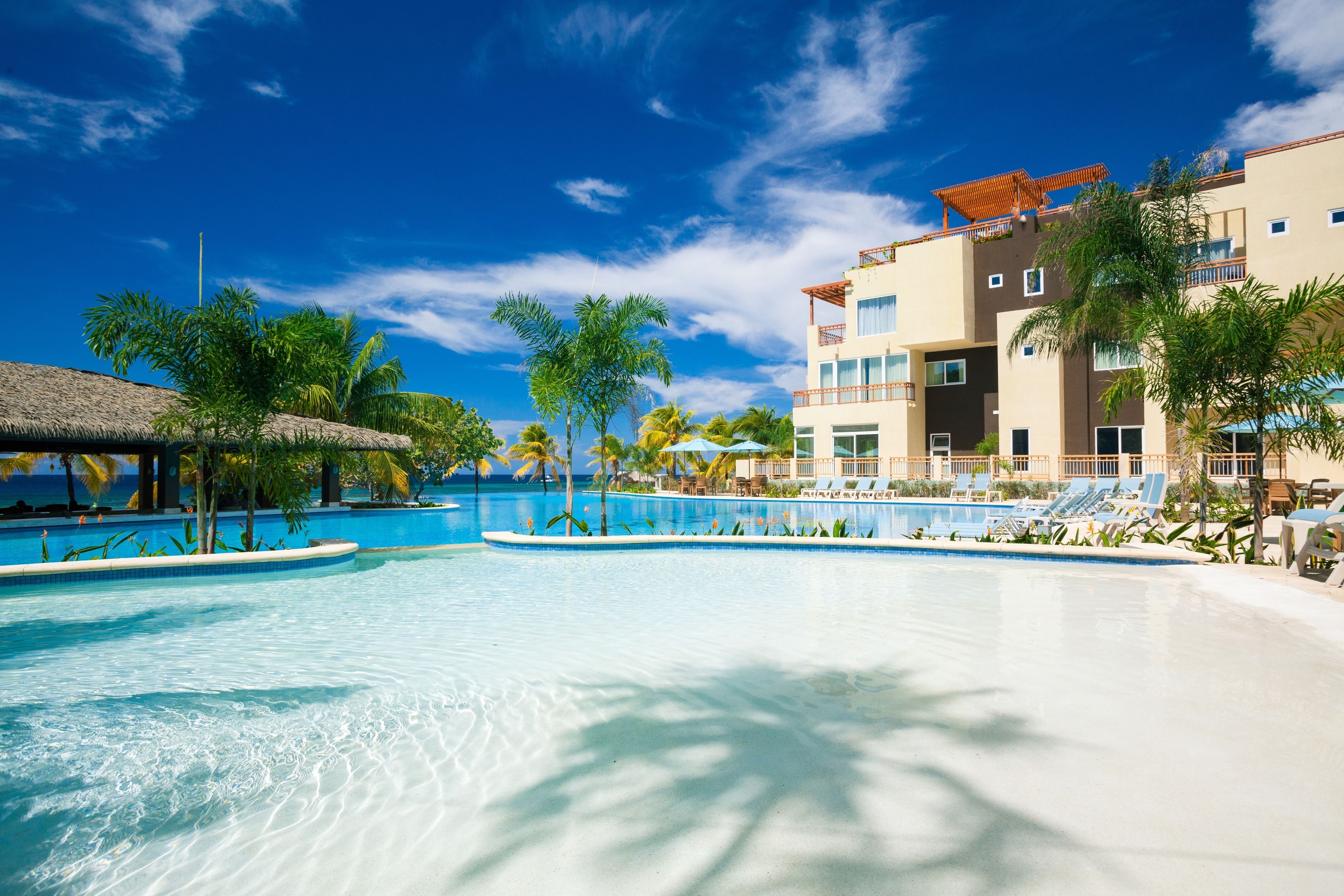 Kimpton Grand Roatán Resort & Spa Kimpton Grand Roatán Resort & Spa