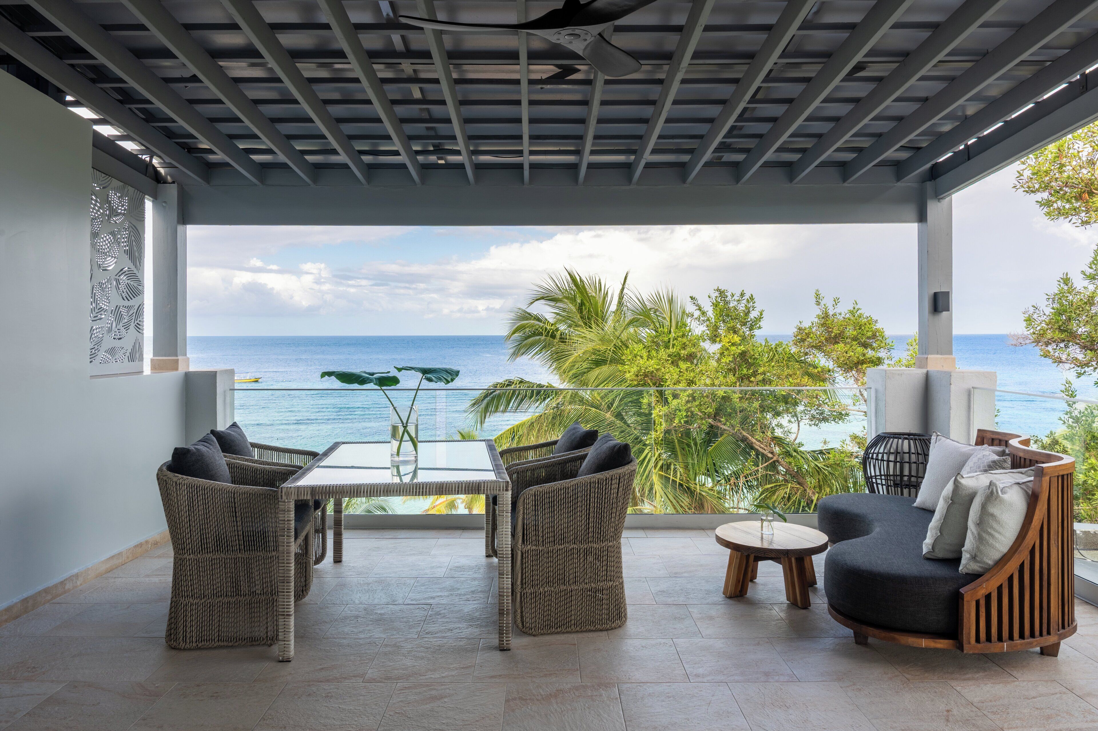 Kimpton Grand Roatán Resort & Spa Kimpton Grand Roatán Resort & Spa