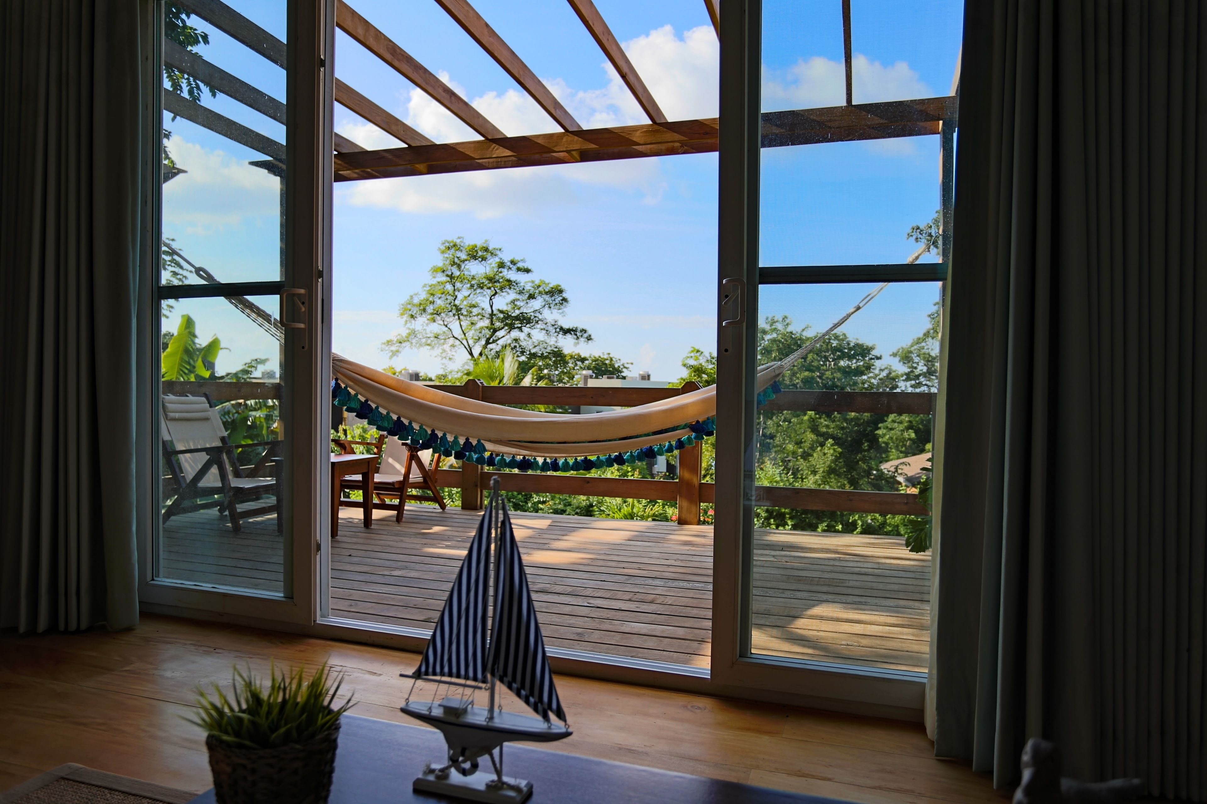 Kimpton Grand Roatán Resort & Spa Kimpton Grand Roatán Resort & Spa