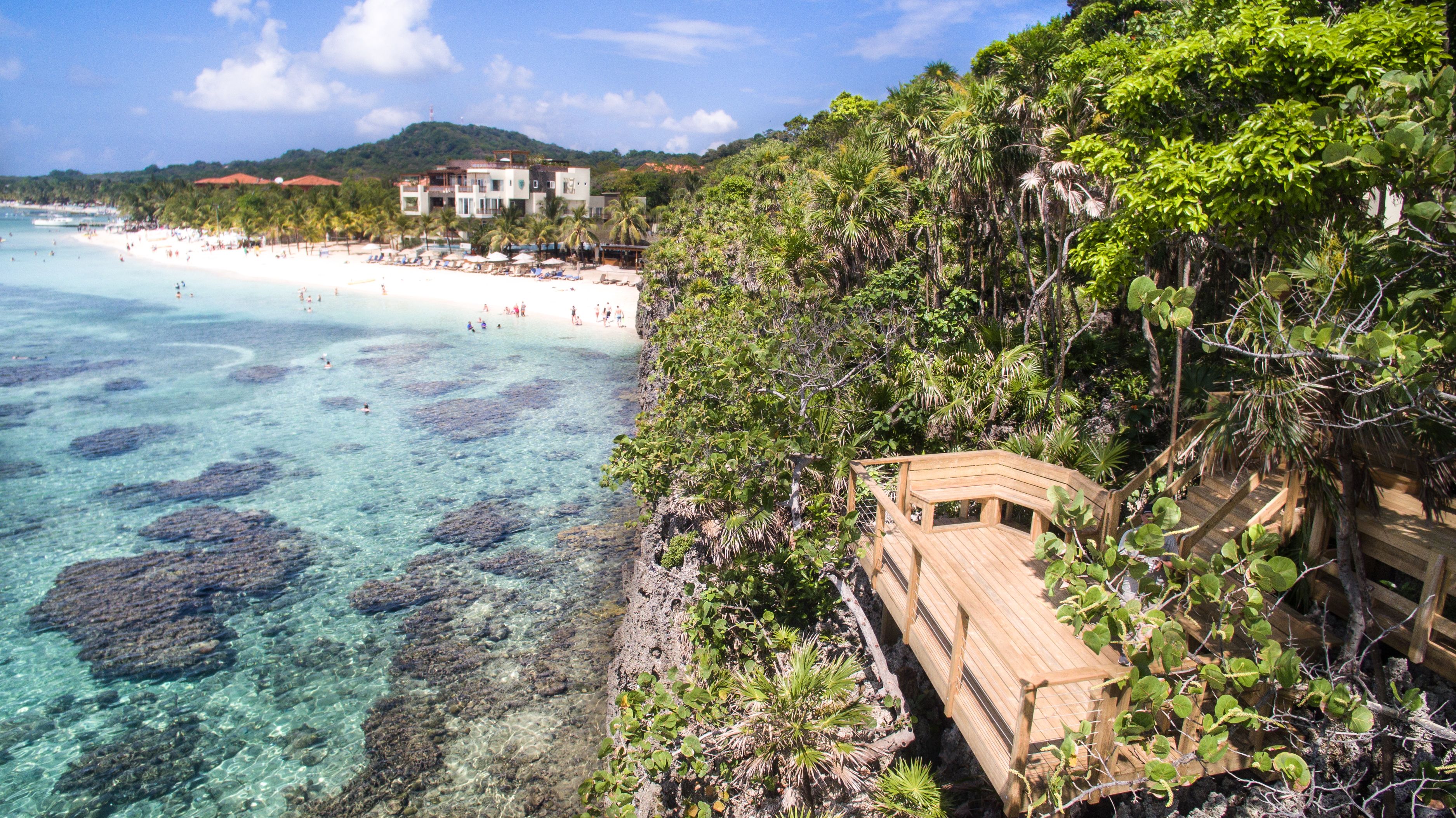 Kimpton Grand Roatán Resort & Spa Kimpton Grand Roatán Resort & Spa