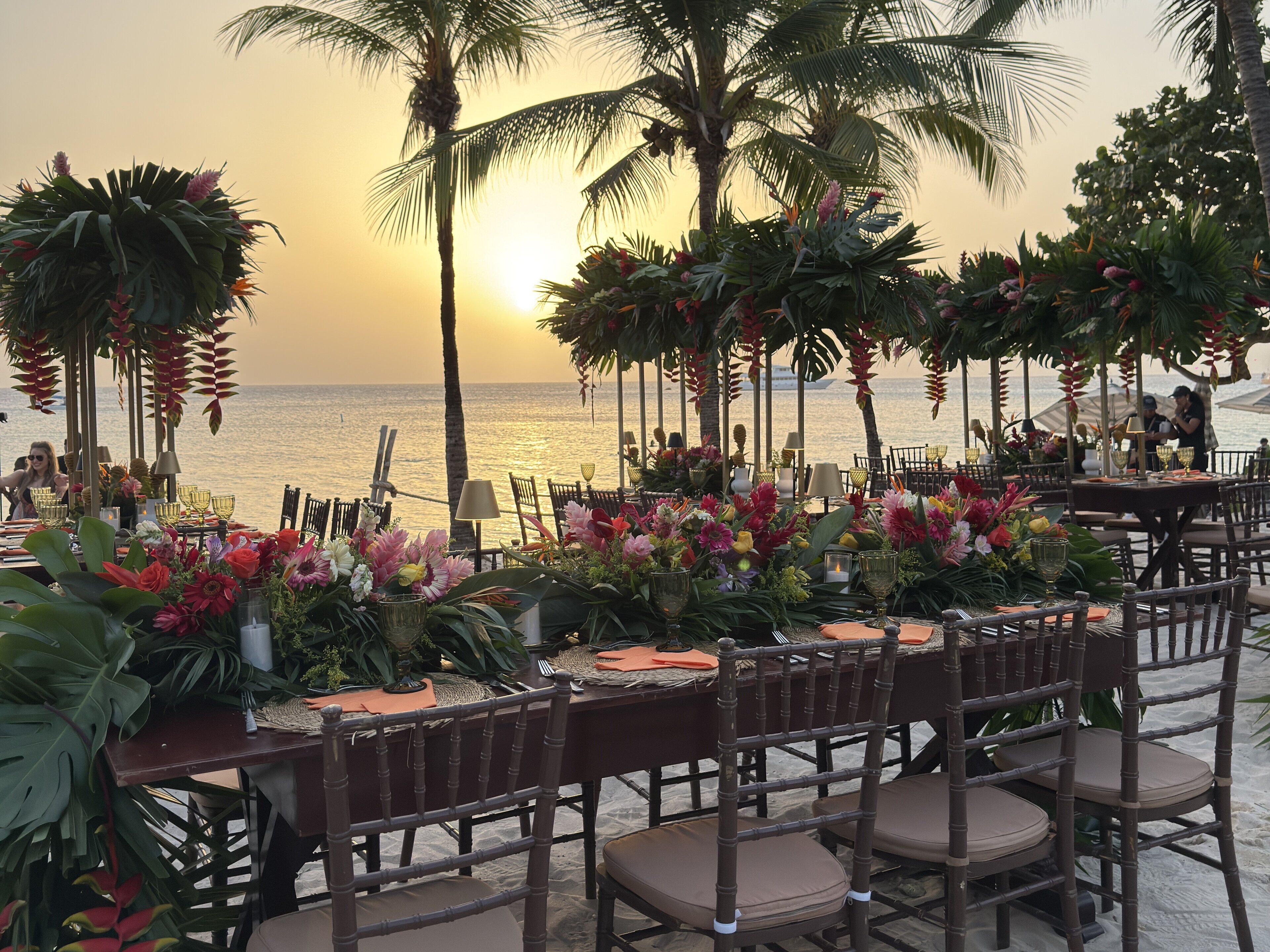Kimpton Grand Roatán Resort & Spa Kimpton Grand Roatán Resort & Spa