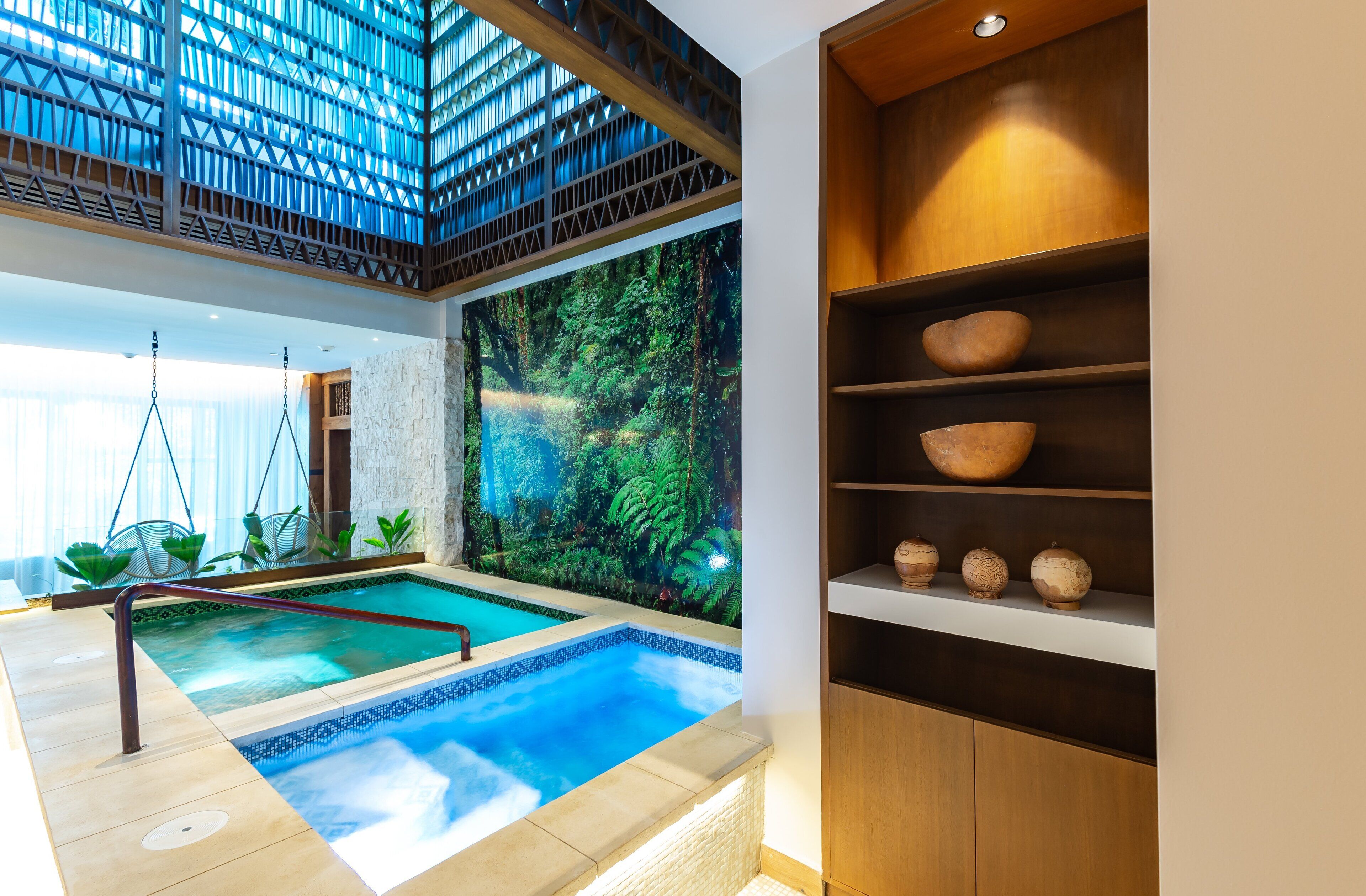Kimpton Grand Roatán Resort & Spa Kimpton Grand Roatán Resort & Spa