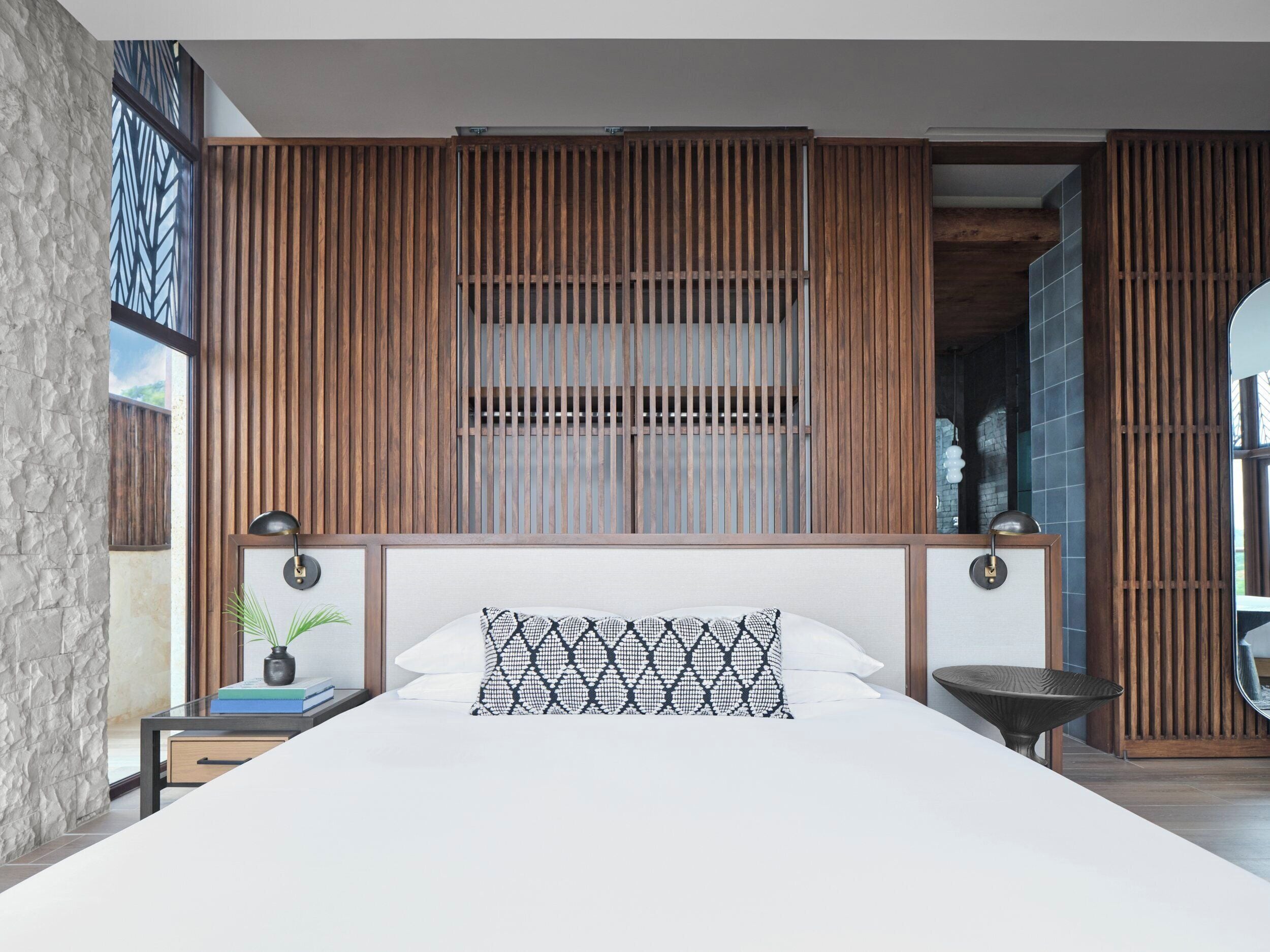 Kimpton Grand Roatán Resort & Spa Kimpton Grand Roatán Resort & Spa