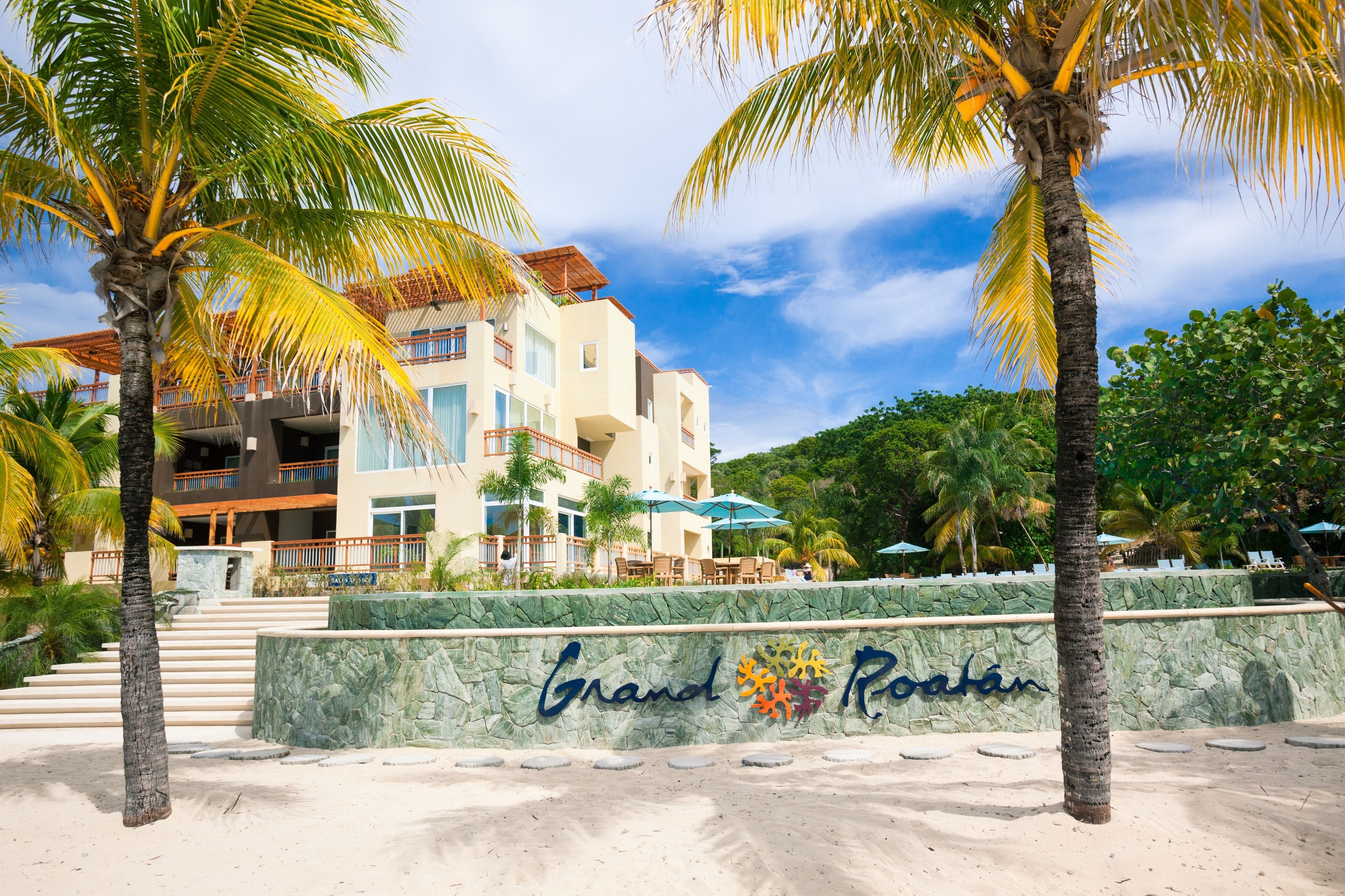 Kimpton Grand Roatán Resort & Spa Kimpton Grand Roatán Resort & Spa