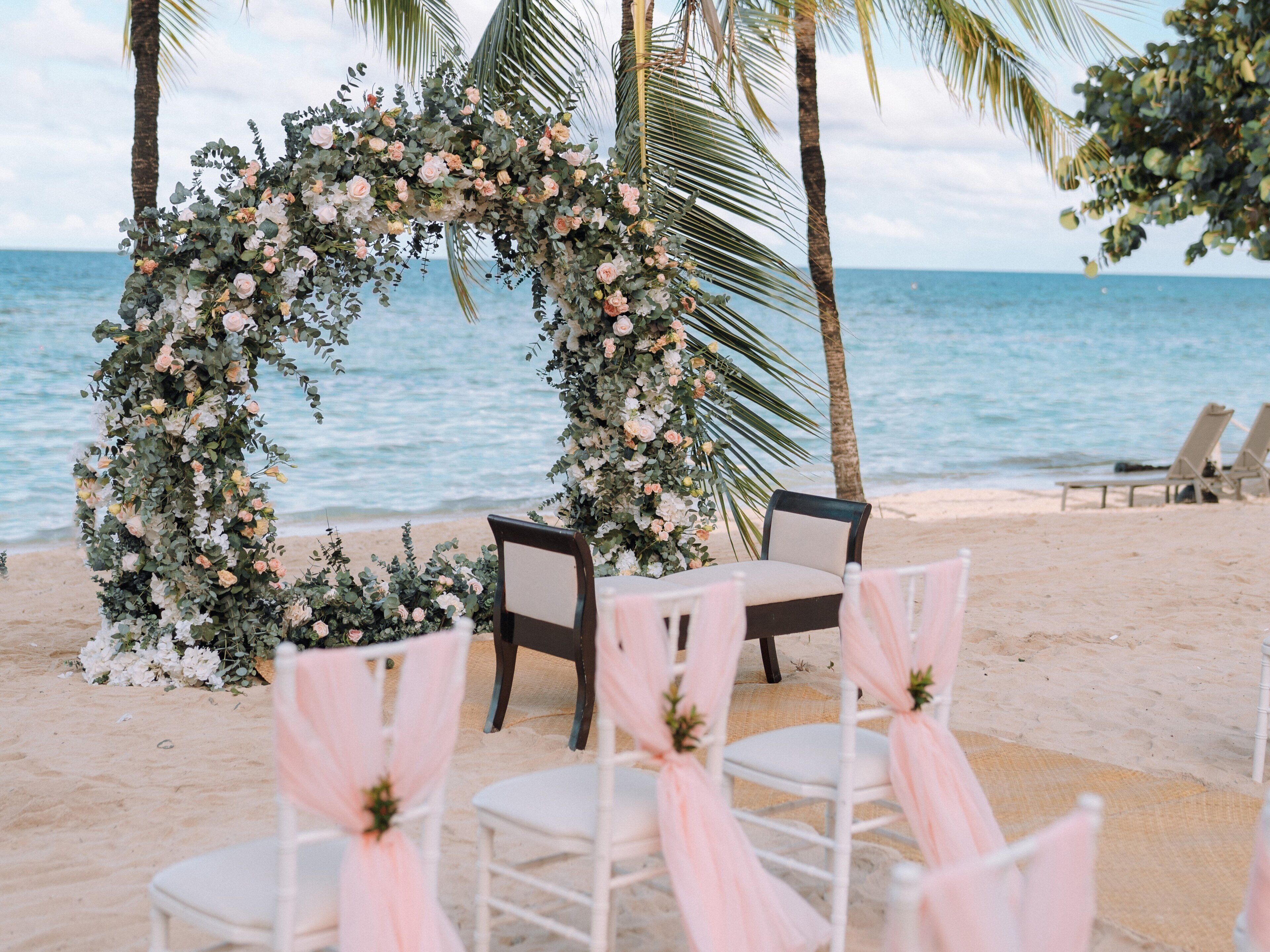 Kimpton Grand Roatán Resort & Spa Kimpton Grand Roatán Resort & Spa