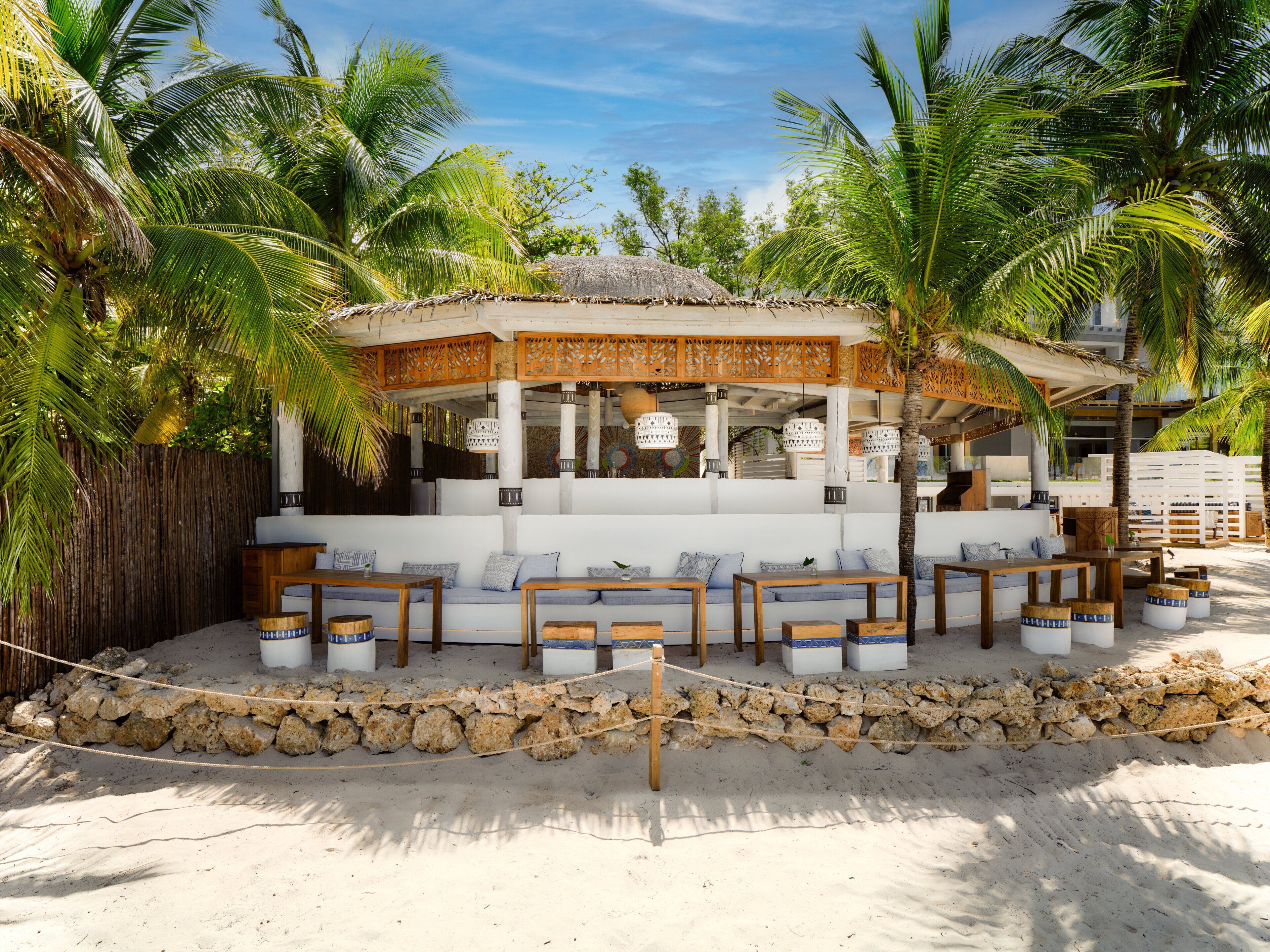 Kimpton Grand Roatán Resort & Spa Kimpton Grand Roatán Resort & Spa