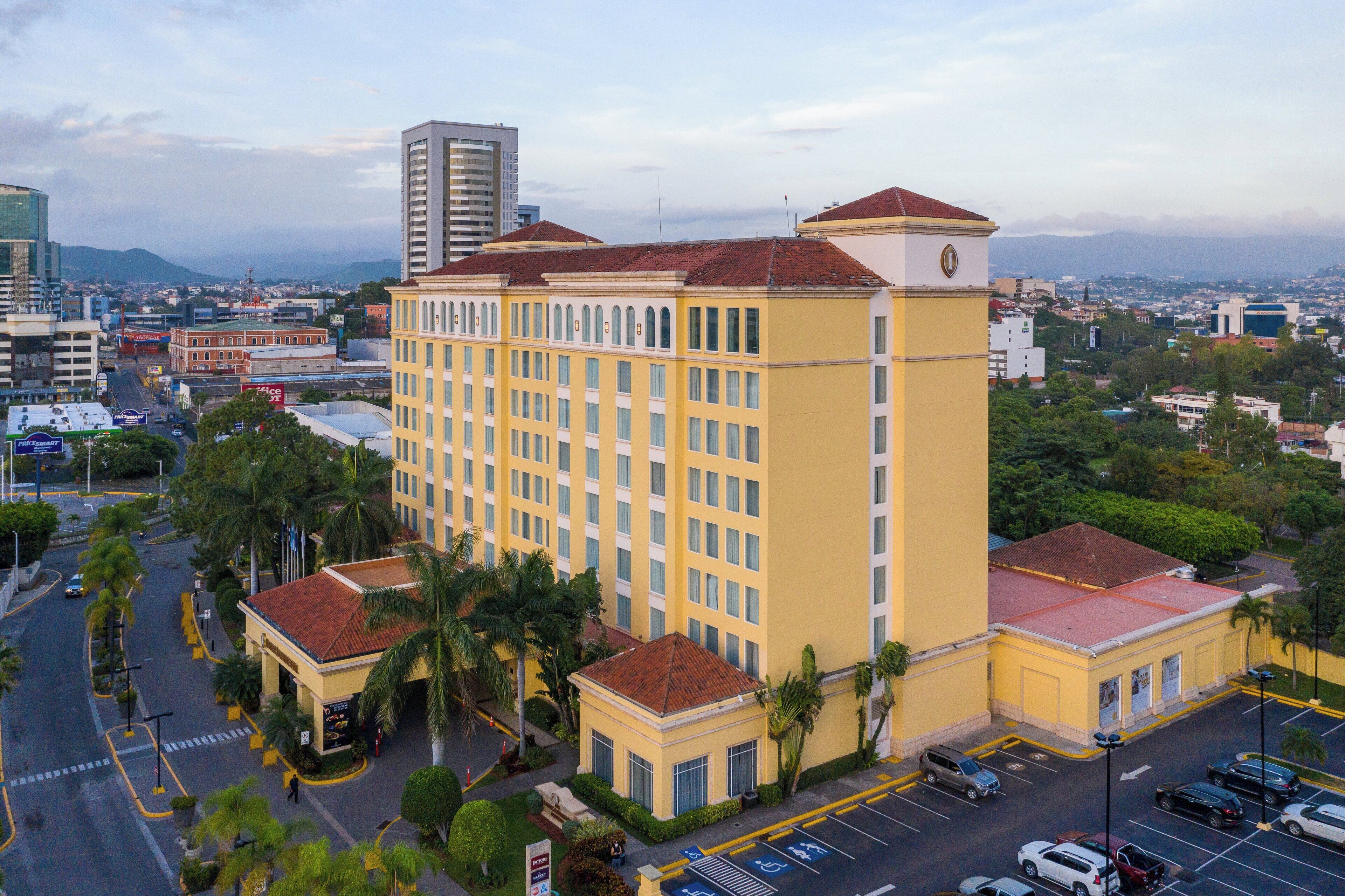 InterContinental Tegucigalpa at Multiplaza Mall InterContinental Tegucigalpa at Multiplaza Mall