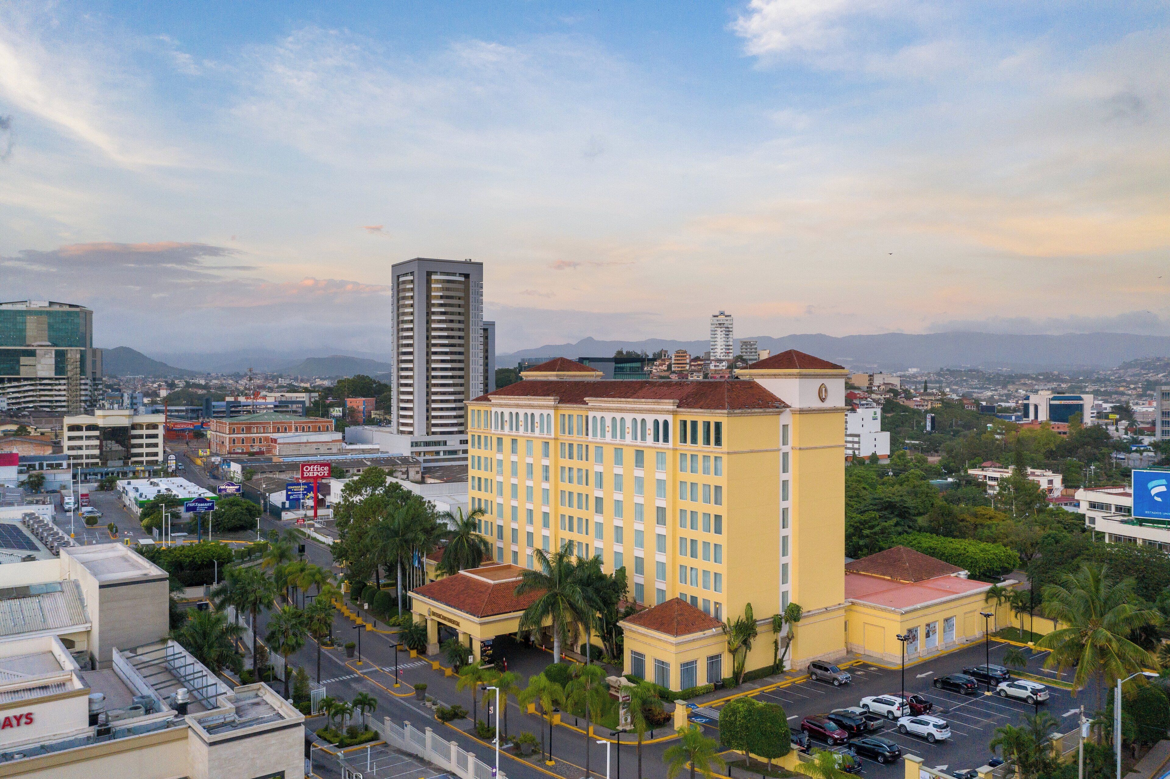 InterContinental Tegucigalpa at Multiplaza Mall InterContinental Tegucigalpa at Multiplaza Mall