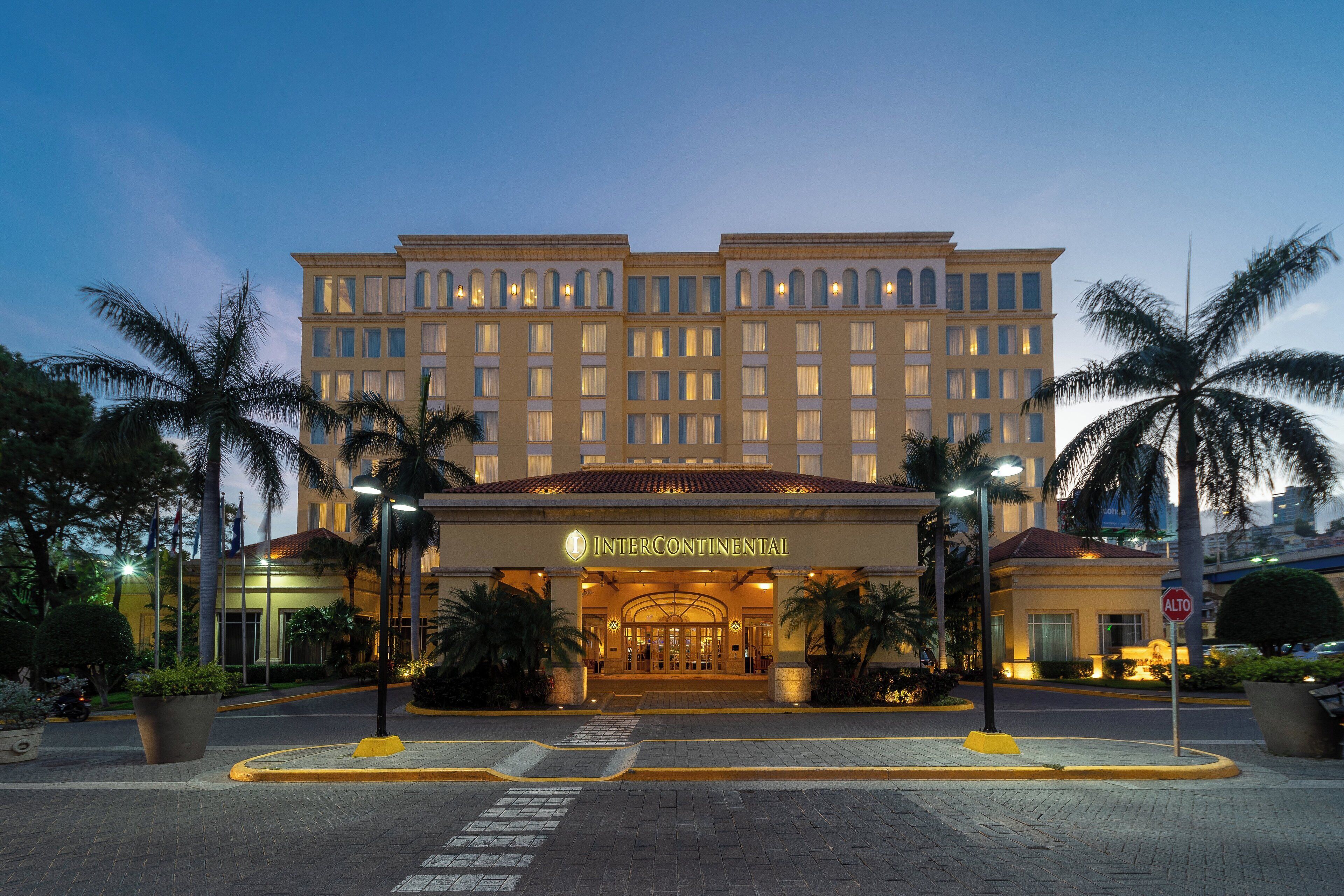 InterContinental Tegucigalpa at Multiplaza Mall InterContinental Tegucigalpa at Multiplaza Mall