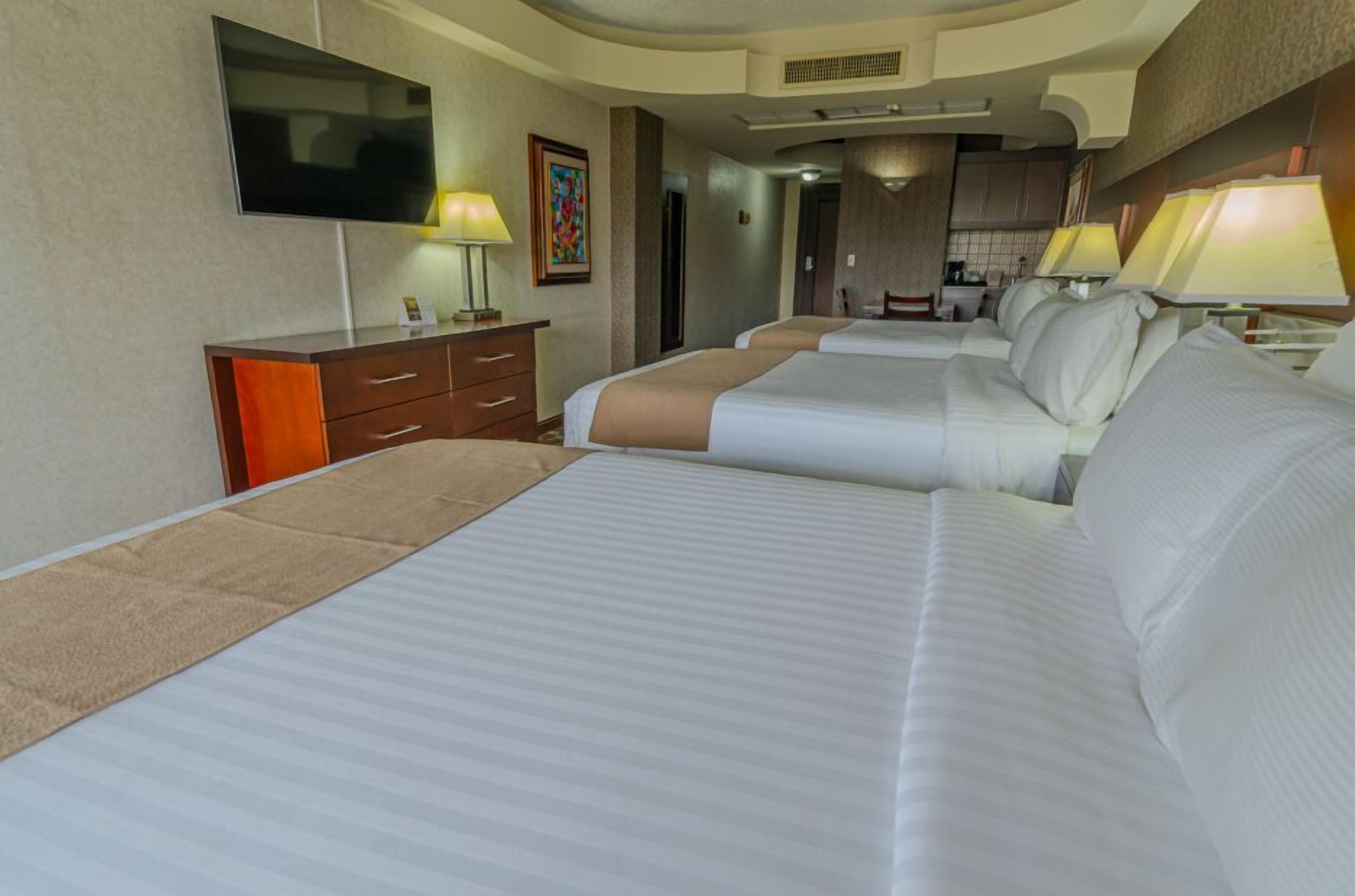 Plaza San Martin Plaza San Martin