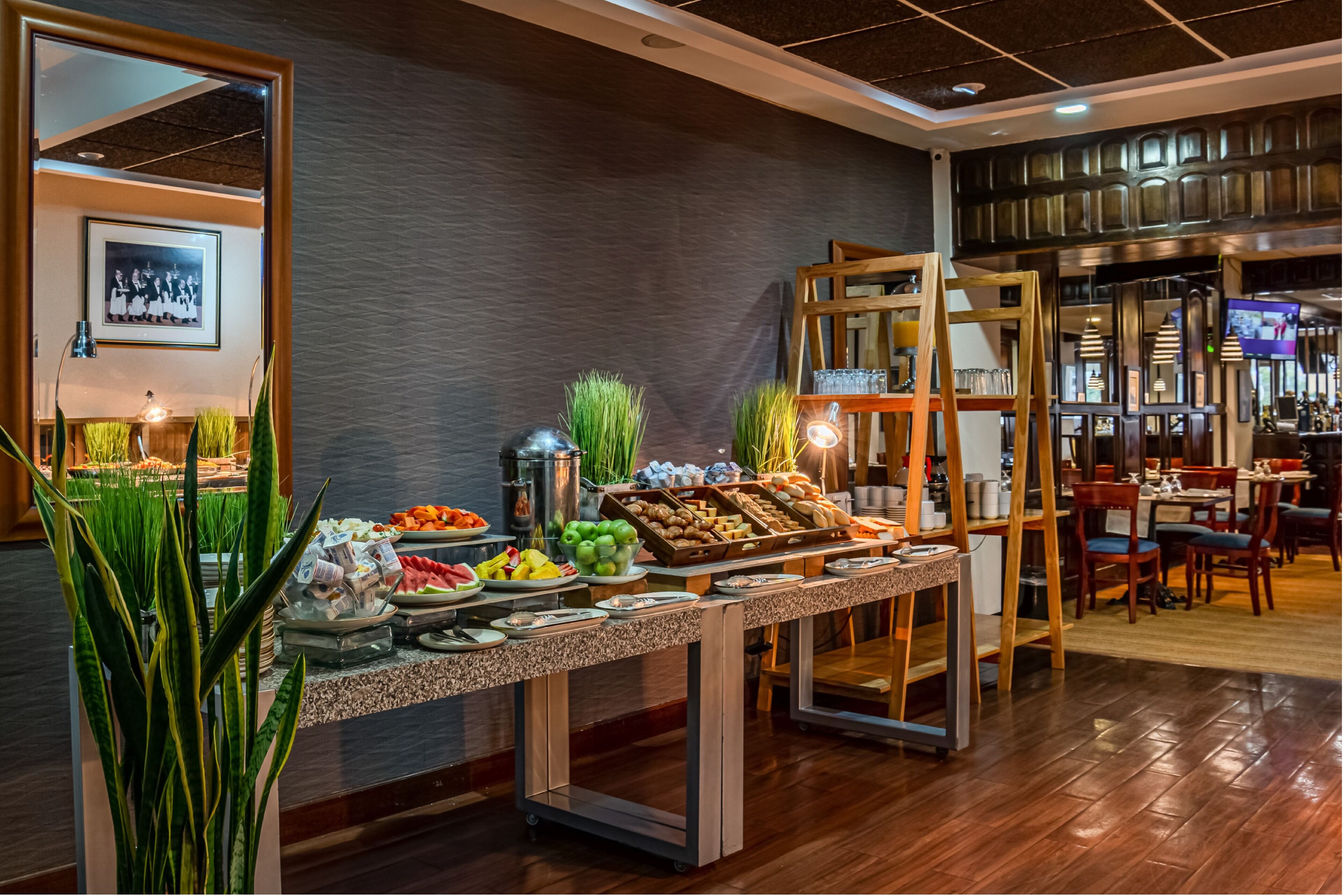 Plaza San Martin Plaza San Martin