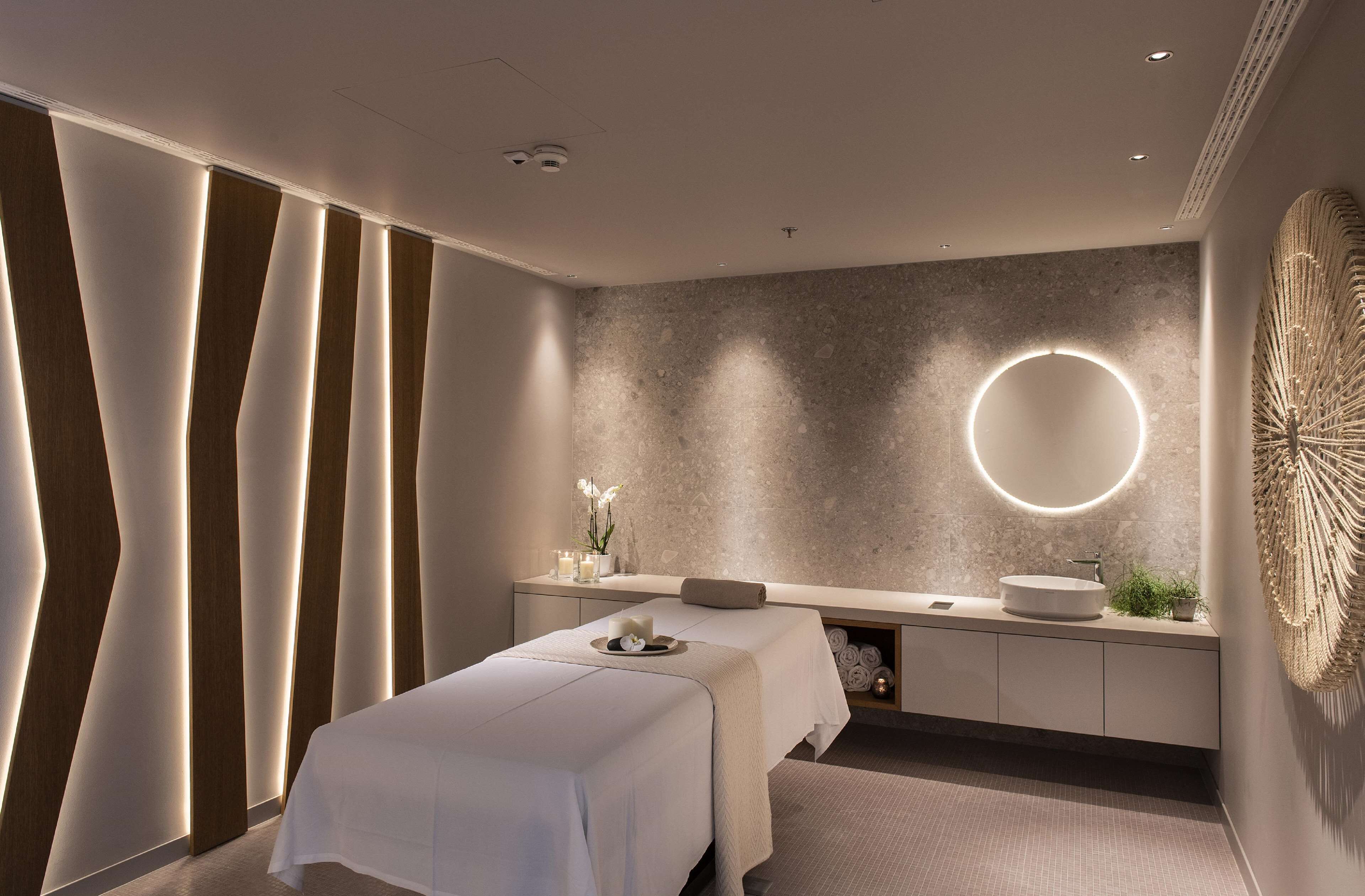 Radisson Blu Resort & Spa Split Radisson Blu Resort & Spa Split