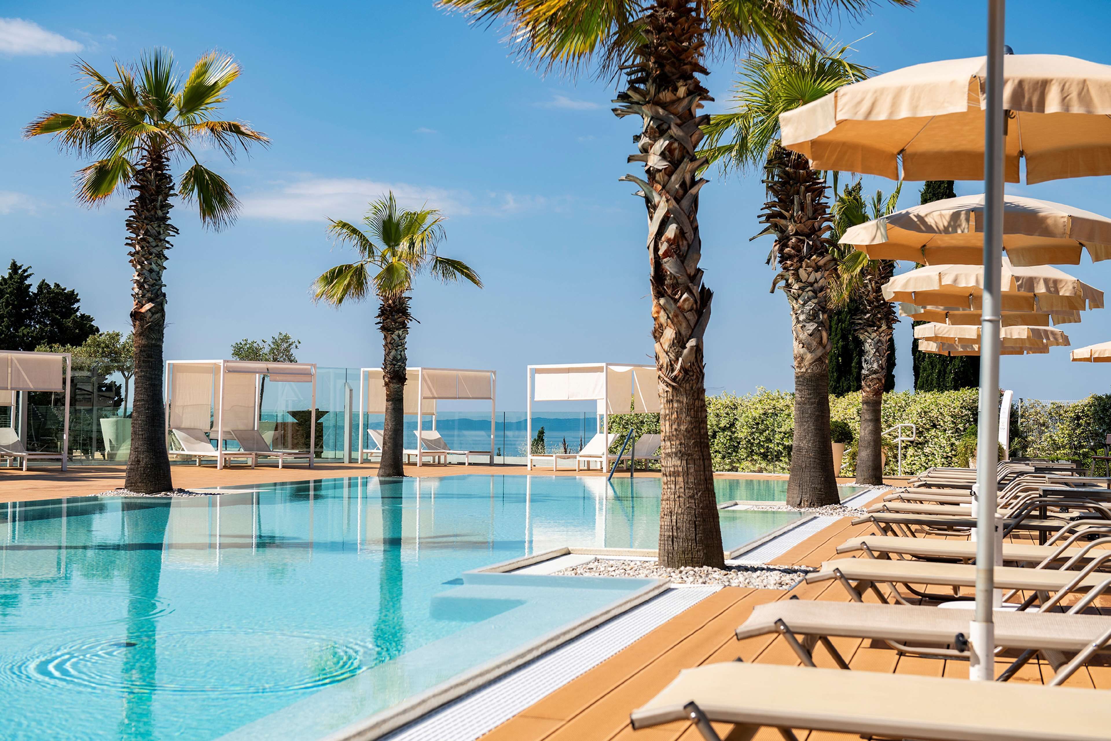 Radisson Blu Resort & Spa Split Radisson Blu Resort & Spa Split