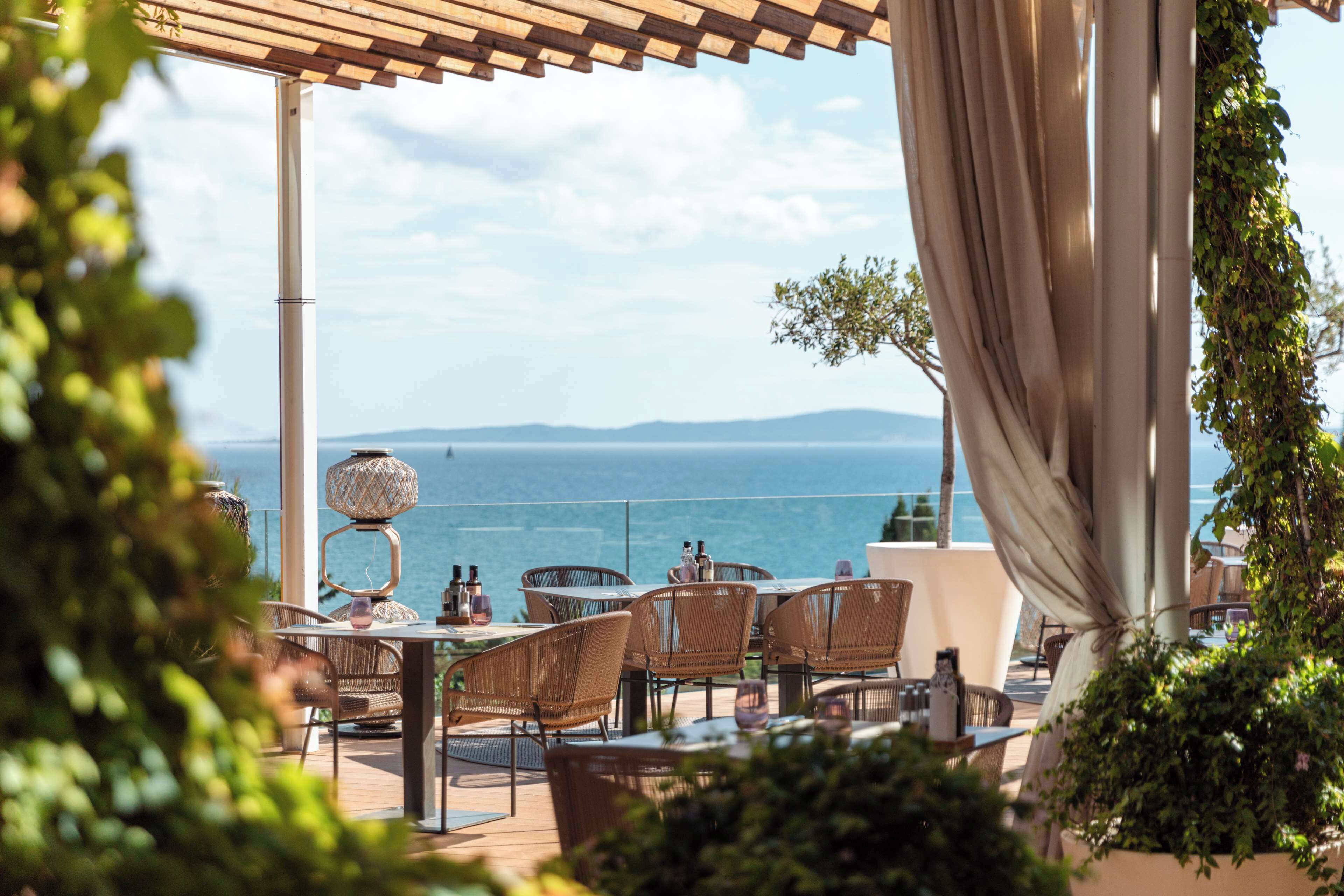 Radisson Blu Resort & Spa Split Radisson Blu Resort & Spa Split
