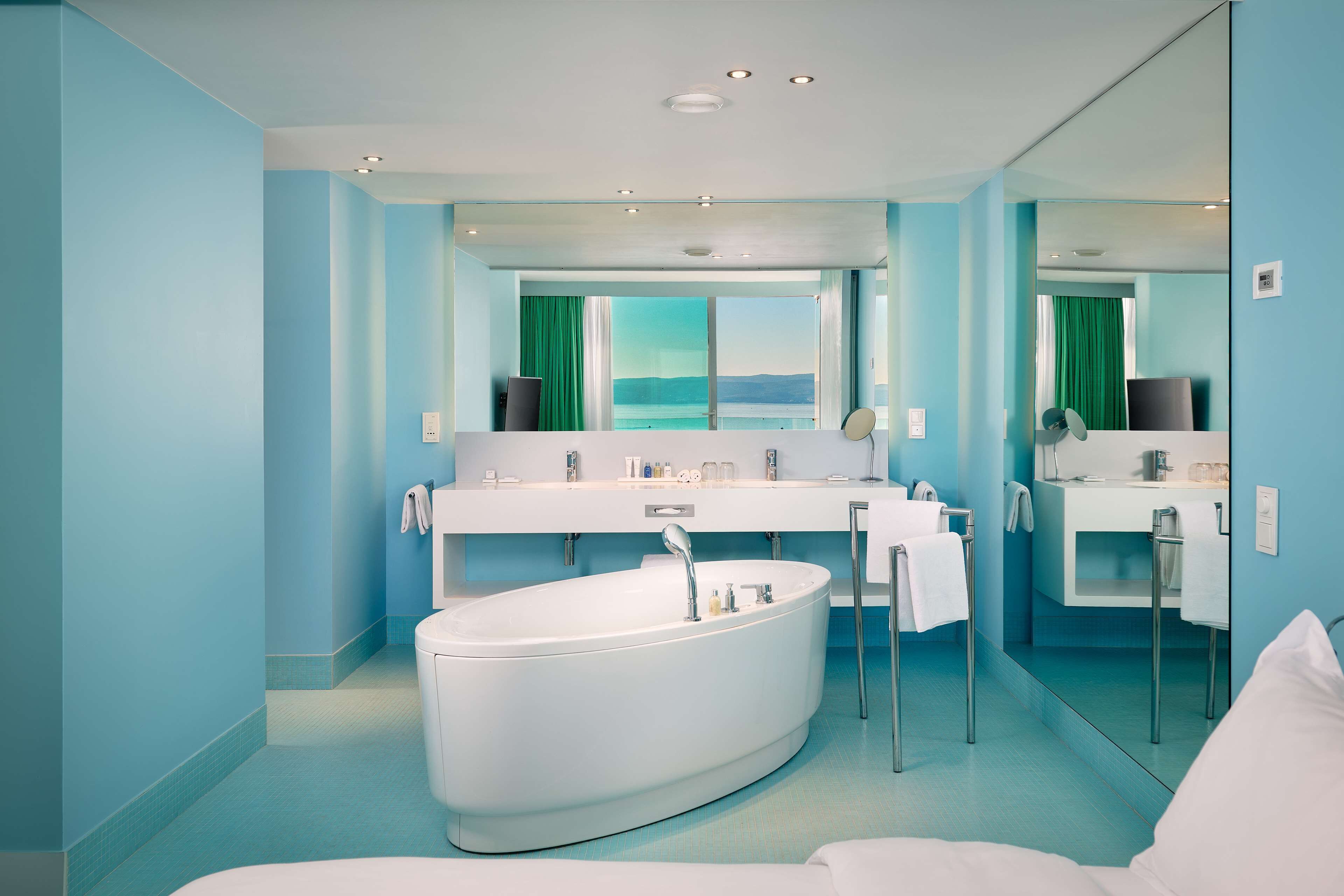 Radisson Blu Resort & Spa Split Radisson Blu Resort & Spa Split
