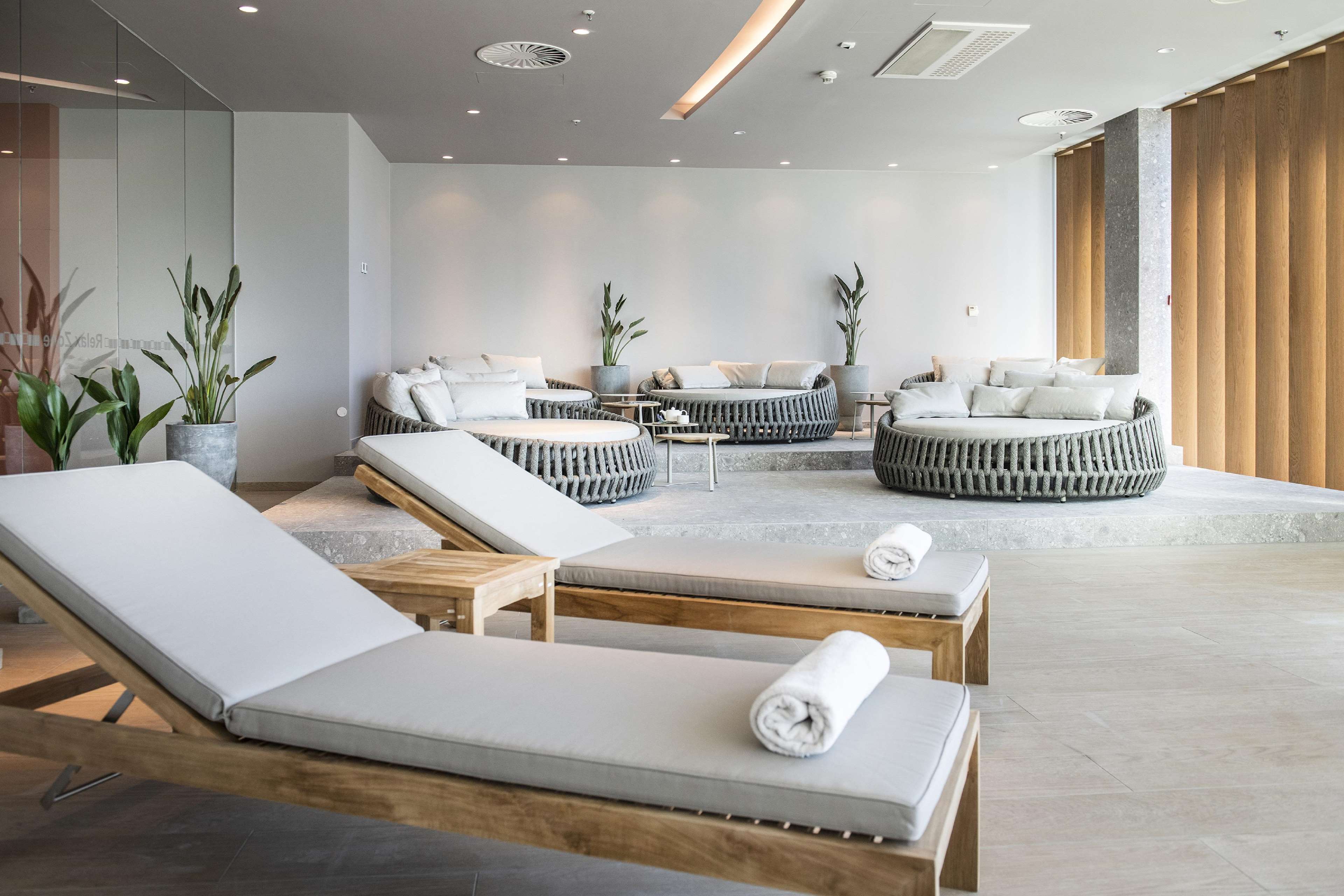 Radisson Blu Resort & Spa Split Radisson Blu Resort & Spa Split