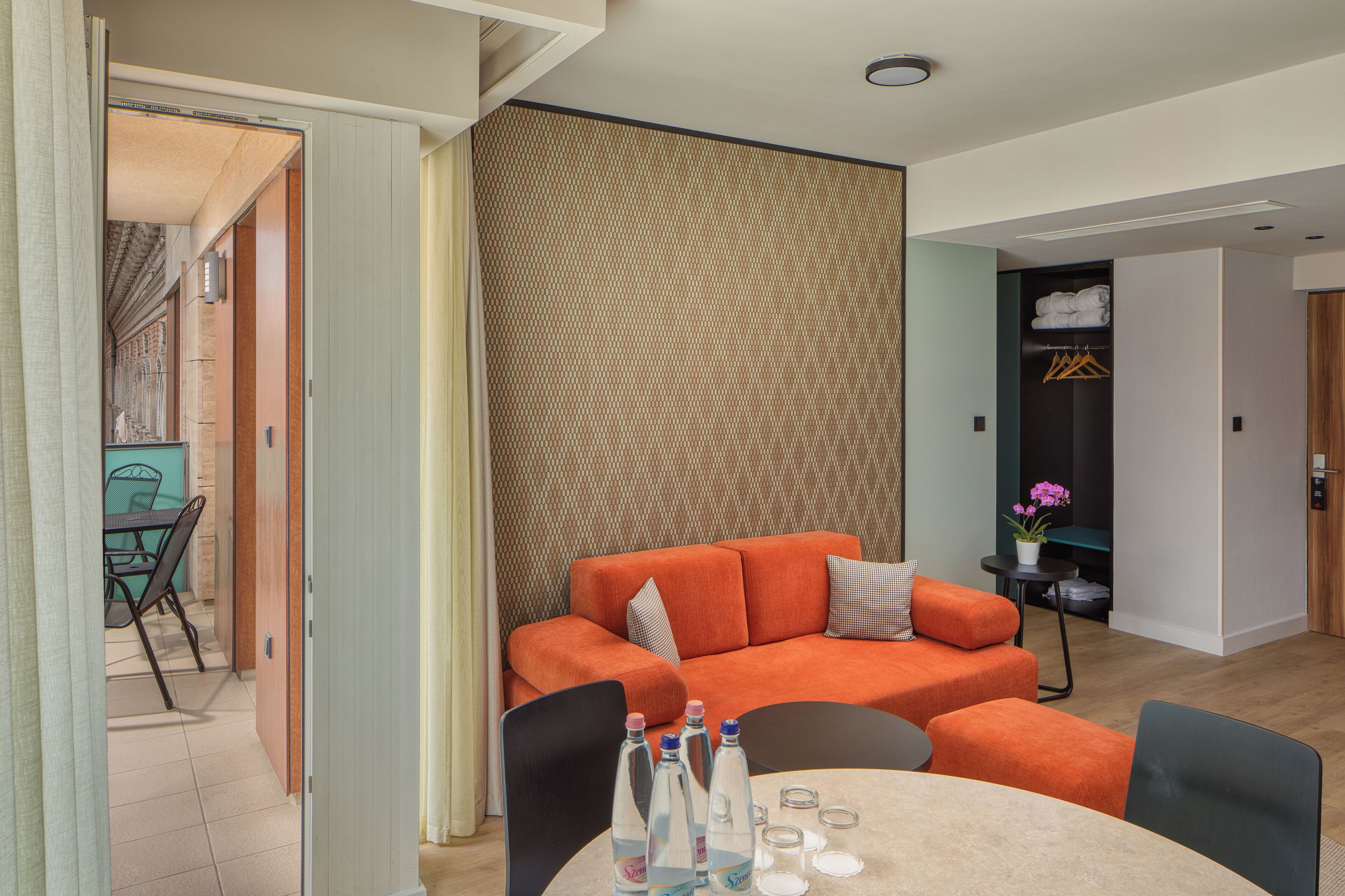 Escala Hotel & Suites Escala Hotel & Suites