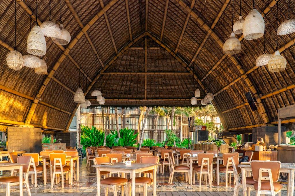 Wyndham Tamansari Jivva Resort Bali Wyndham Tamansari Jivva Resort Bali