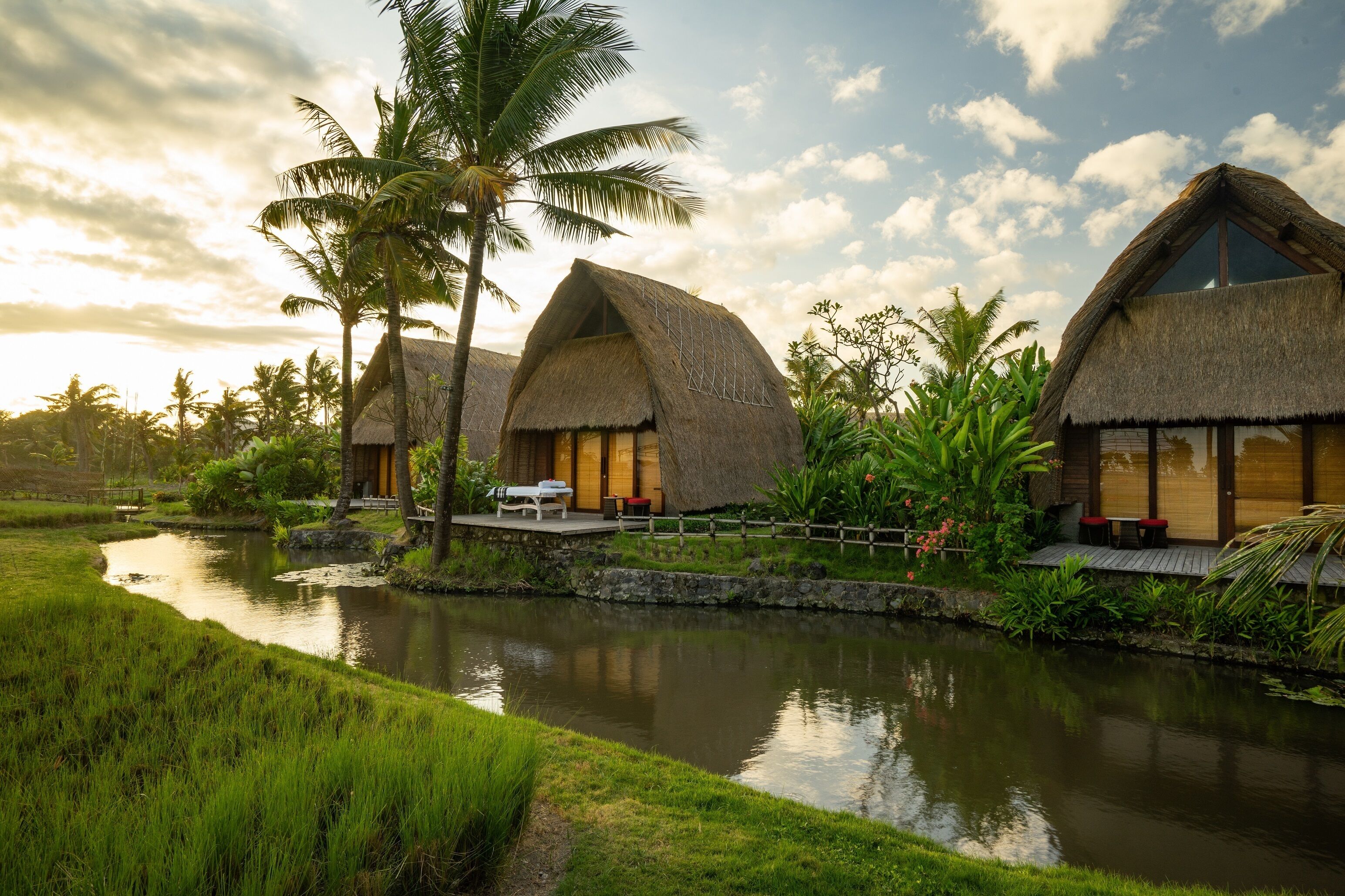 Wyndham Tamansari Jivva Resort Bali Wyndham Tamansari Jivva Resort Bali