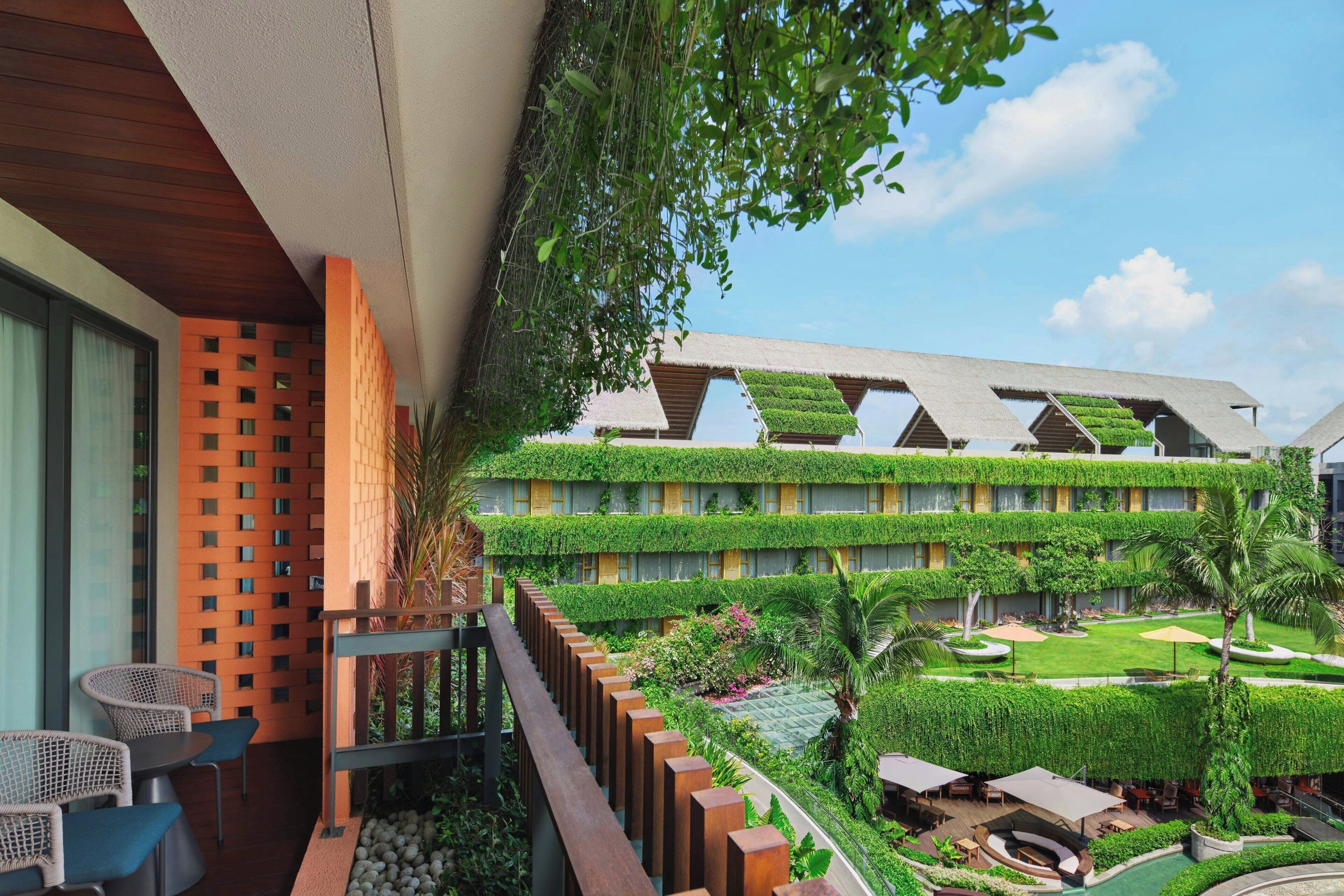 Aloft Bali Kuta at Beachwalk