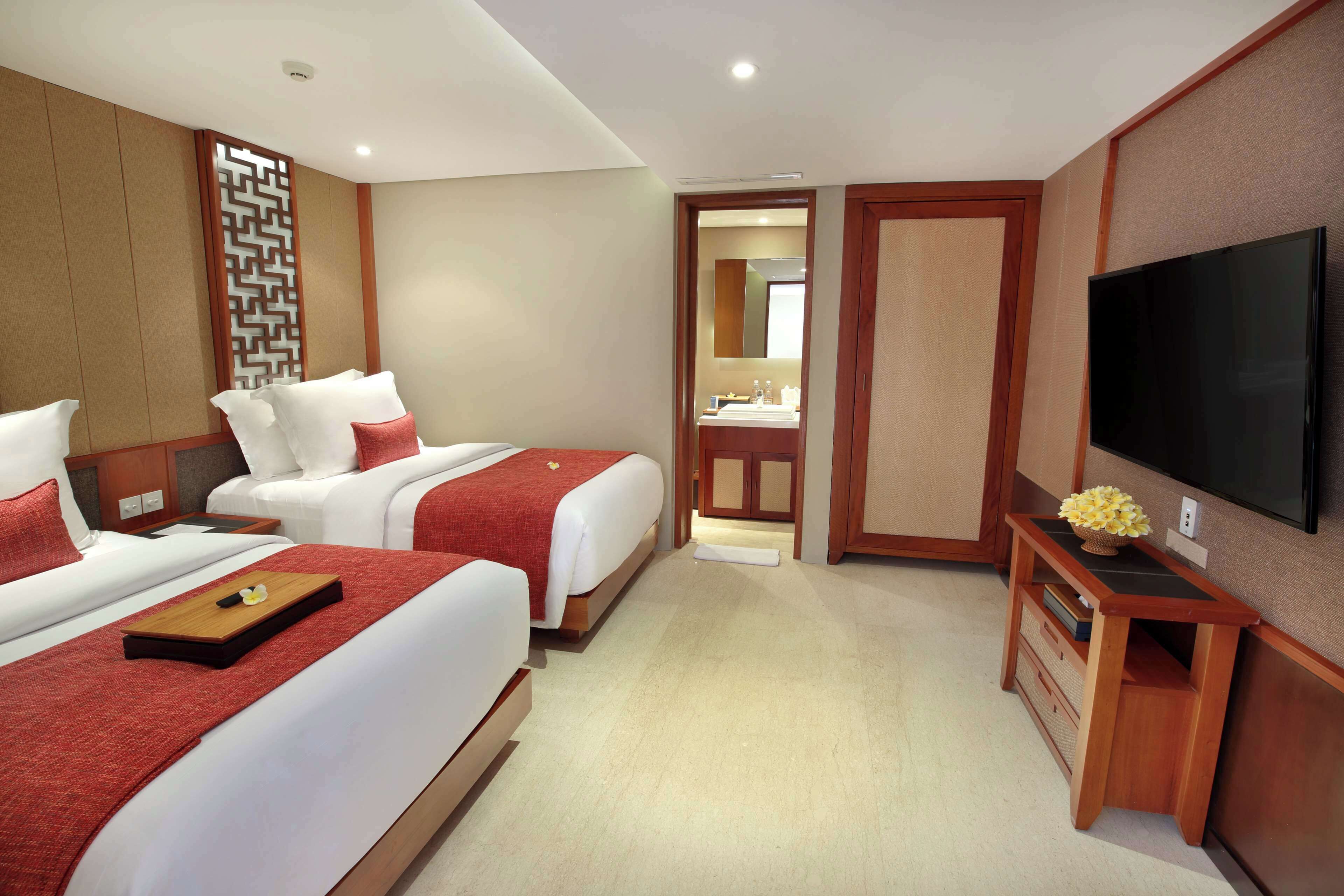 The Bandha Hotel & Suites