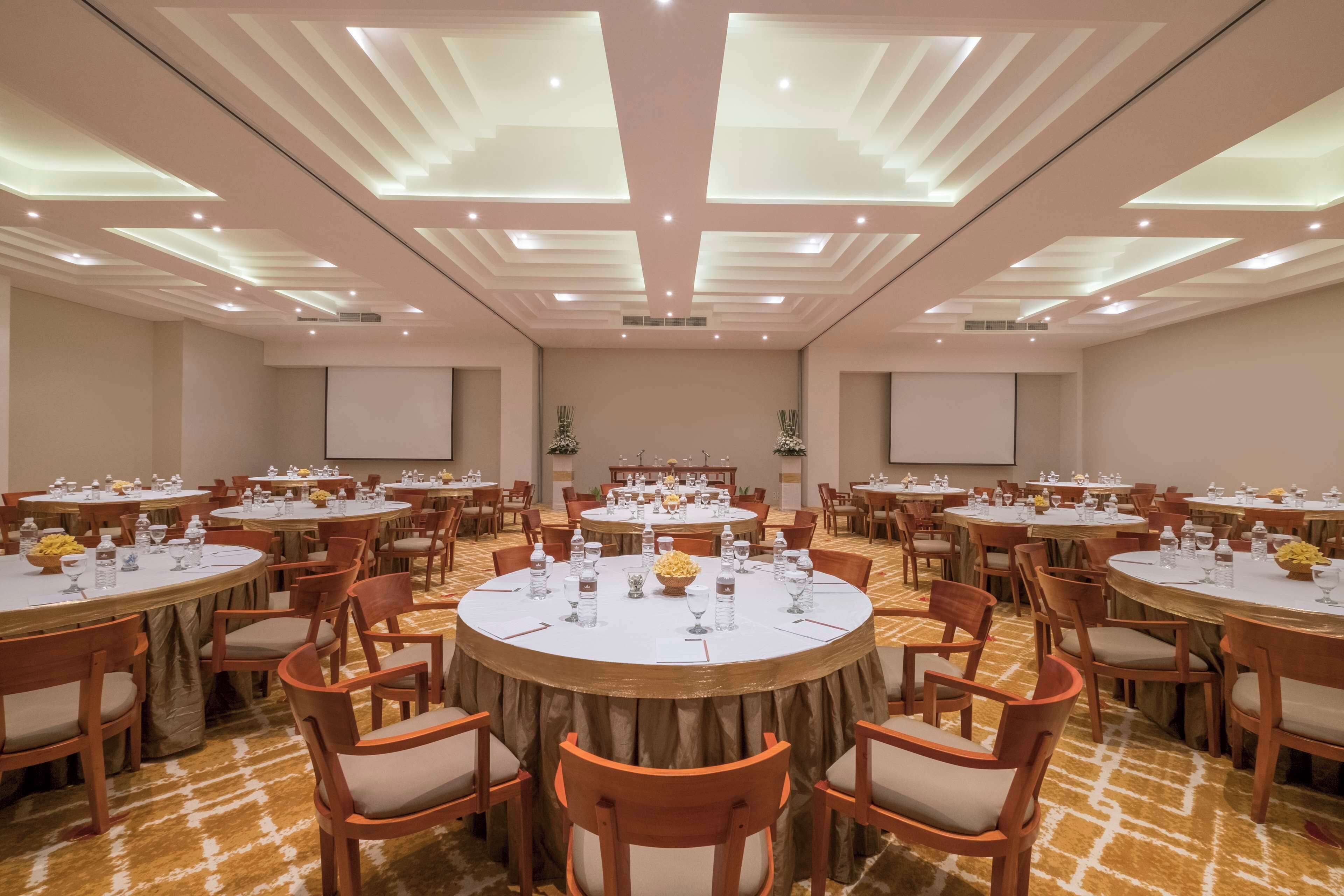 The Bandha Hotel & Suites