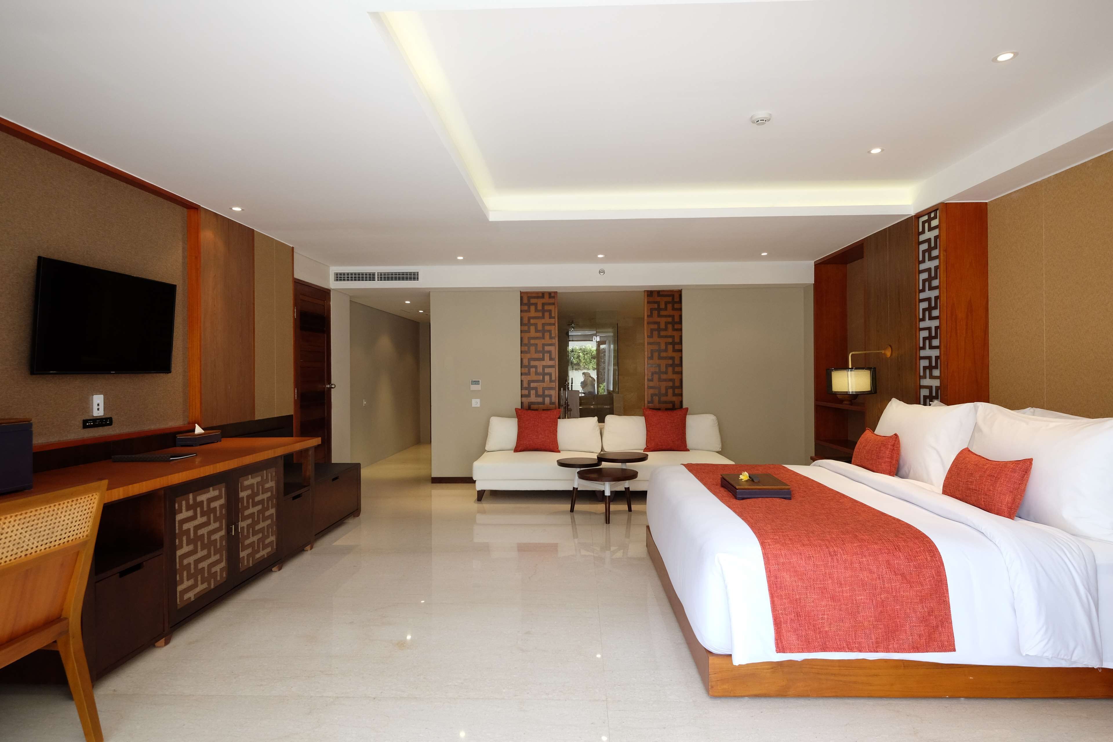 The Bandha Hotel & Suites