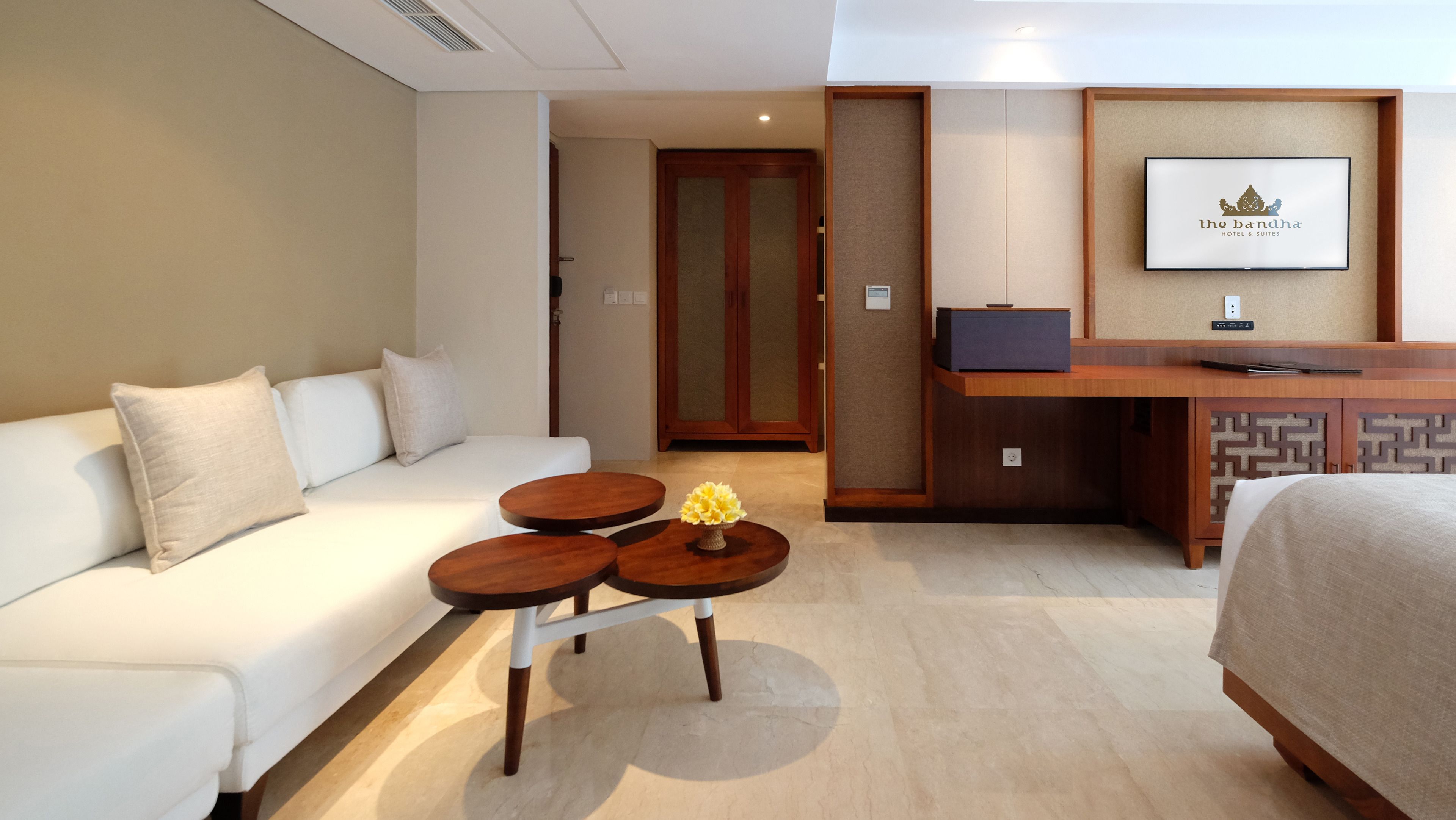 The Bandha Hotel & Suites