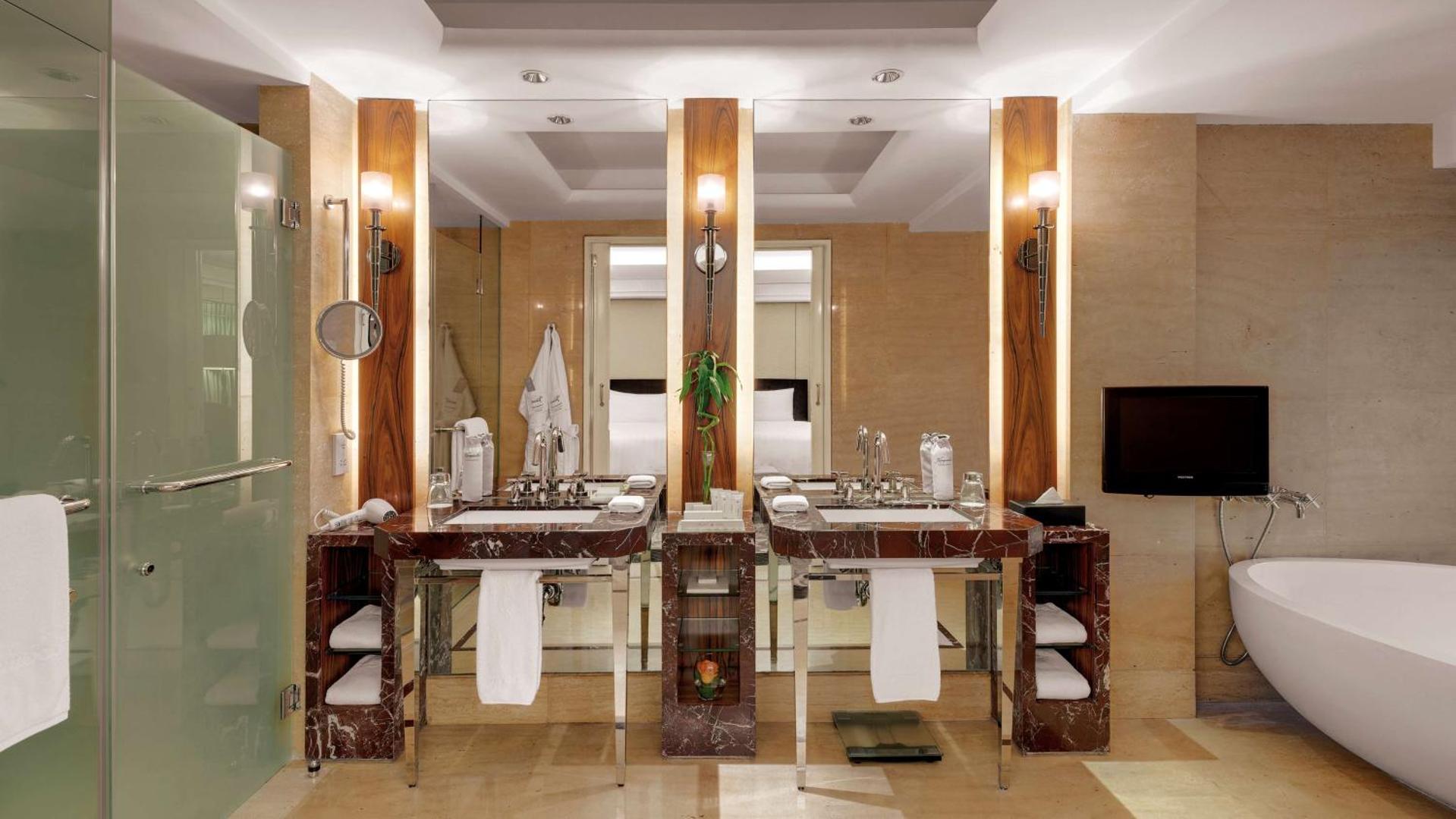 Hotel Indonesia Kempinski Jakarta Hotel Indonesia Kempinski Jakarta