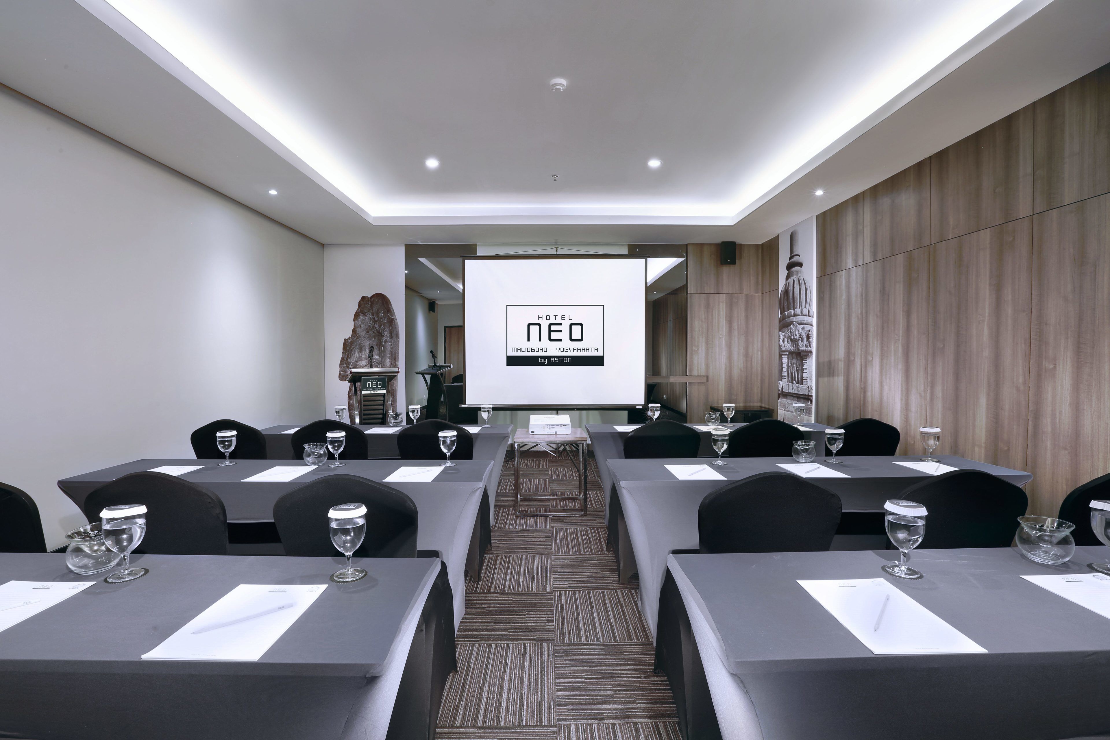 Hotel NEO Malioboro Yogyakarta Hotel NEO Malioboro Yogyakarta