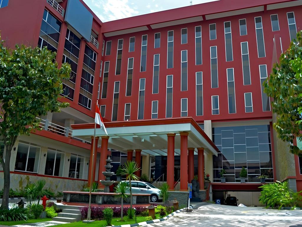 Merapi Merbabu Hotel Yogyakarta Powered by Archipelago Merapi Merbabu Hotel Yogyakarta Powered by Archipelago