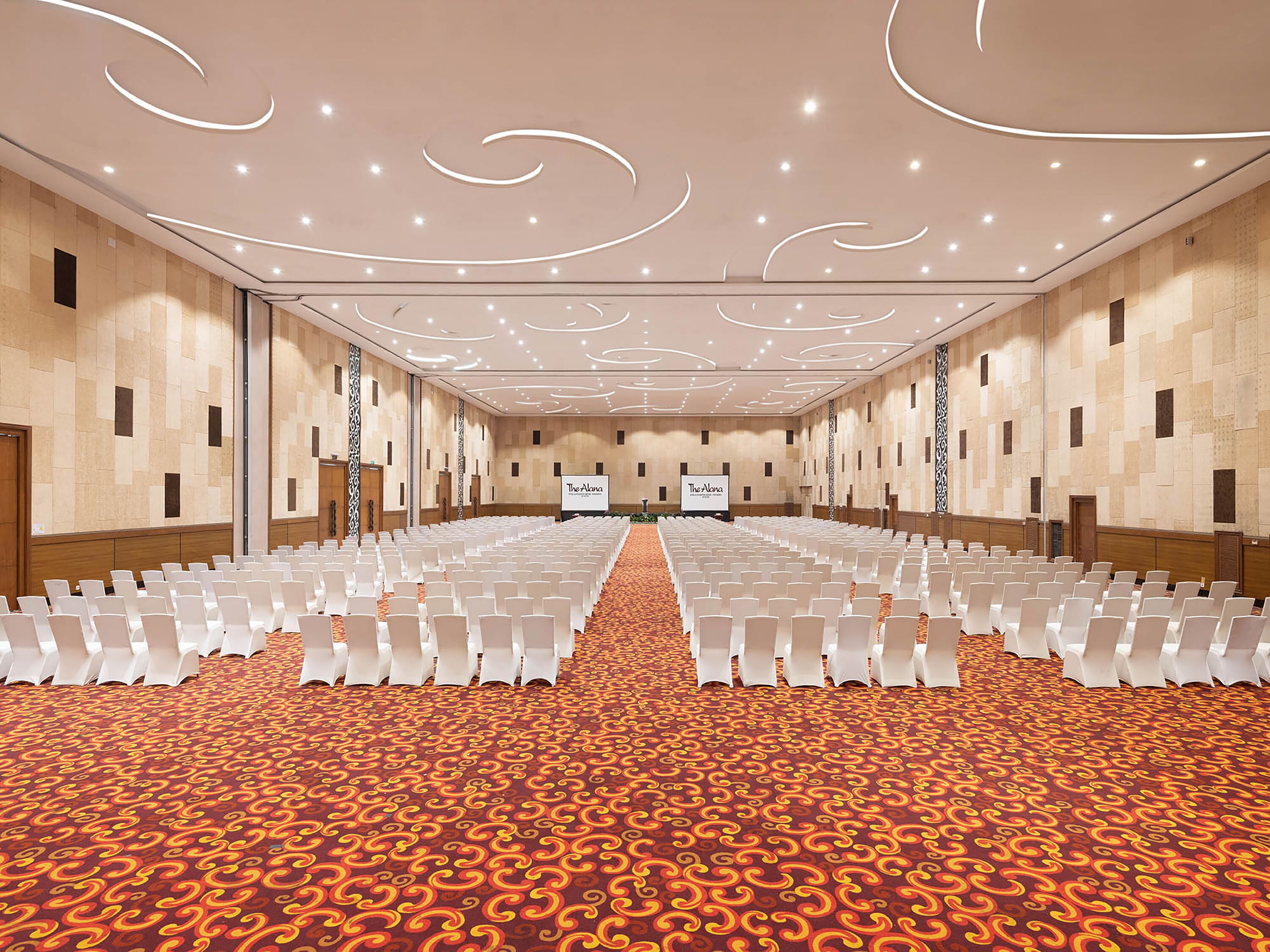 The Alana Yogyakarta Hotel & Convention Center The Alana Yogyakarta Hotel & Convention Center