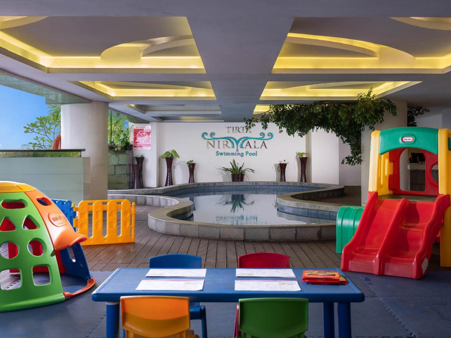 The Alana Yogyakarta Hotel & Convention Center The Alana Yogyakarta Hotel & Convention Center